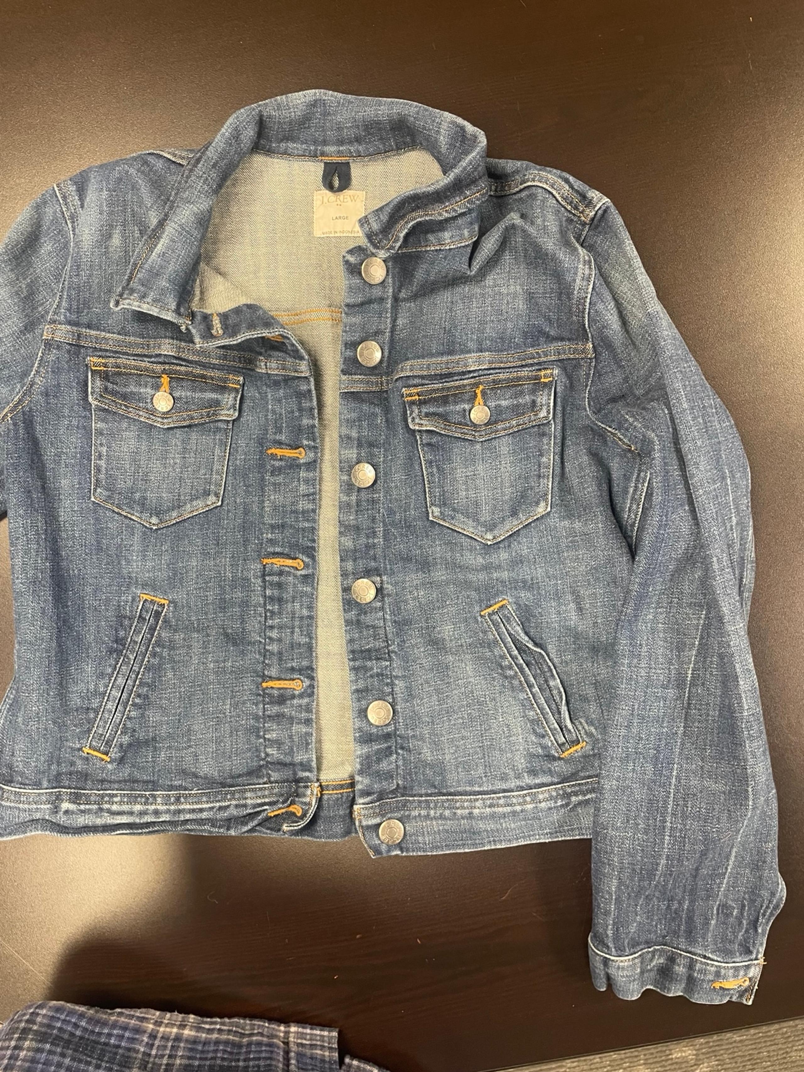 J. Crew Blue Jean Jacket Classic Trucker Style Dark Wash Size Medium
