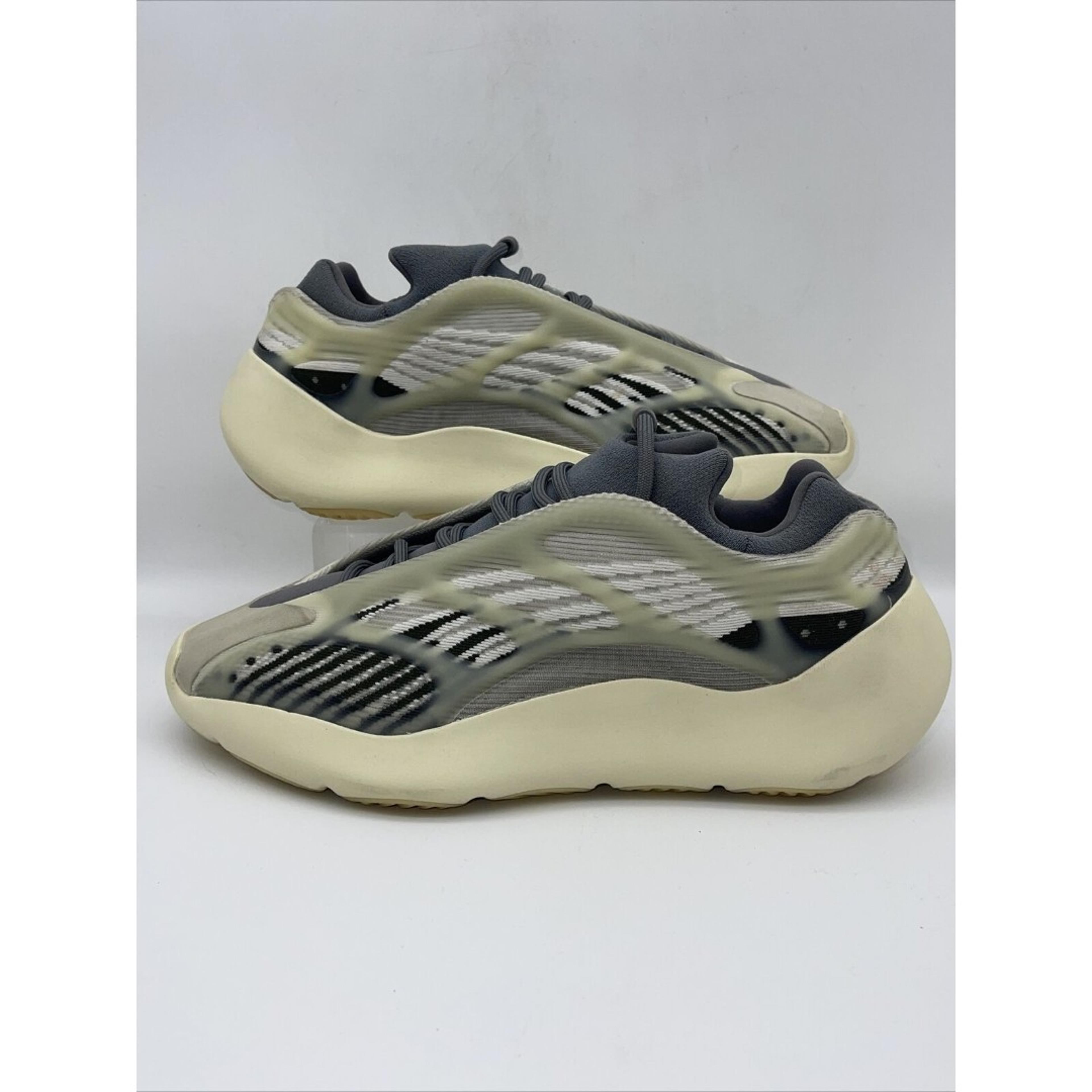 Adidas yeezy boost 700 olx Clearance