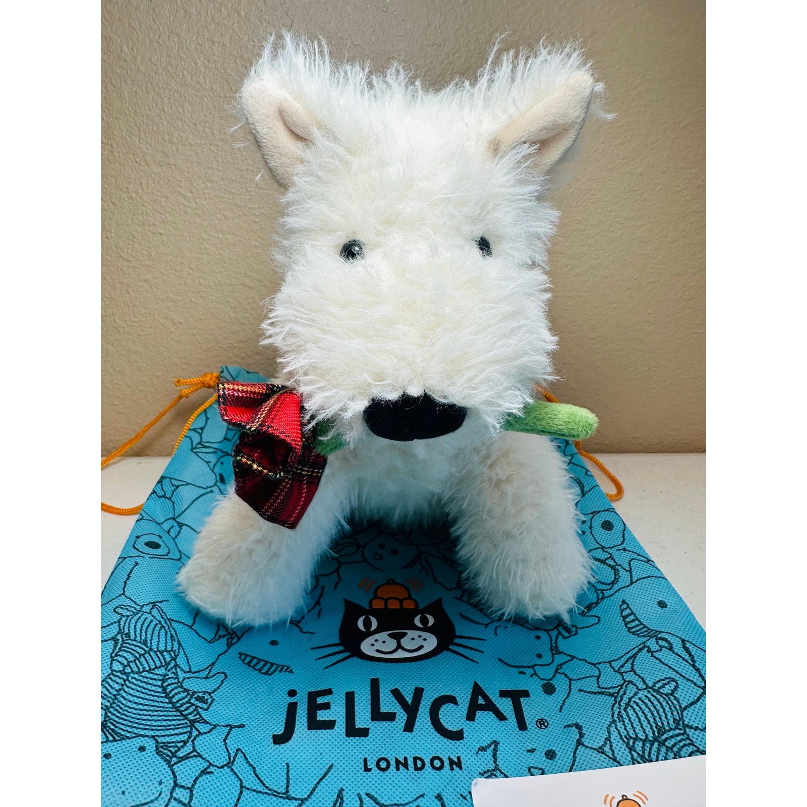 NWT AUTHENTIC Jellycat Munro Scottie Dog w/ ‘Love You’ Rose Plush Stuffed Animal