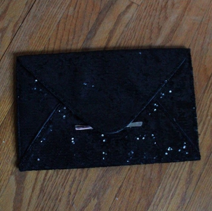Cache Sequin Fold Over Envelope Clutch Purse
