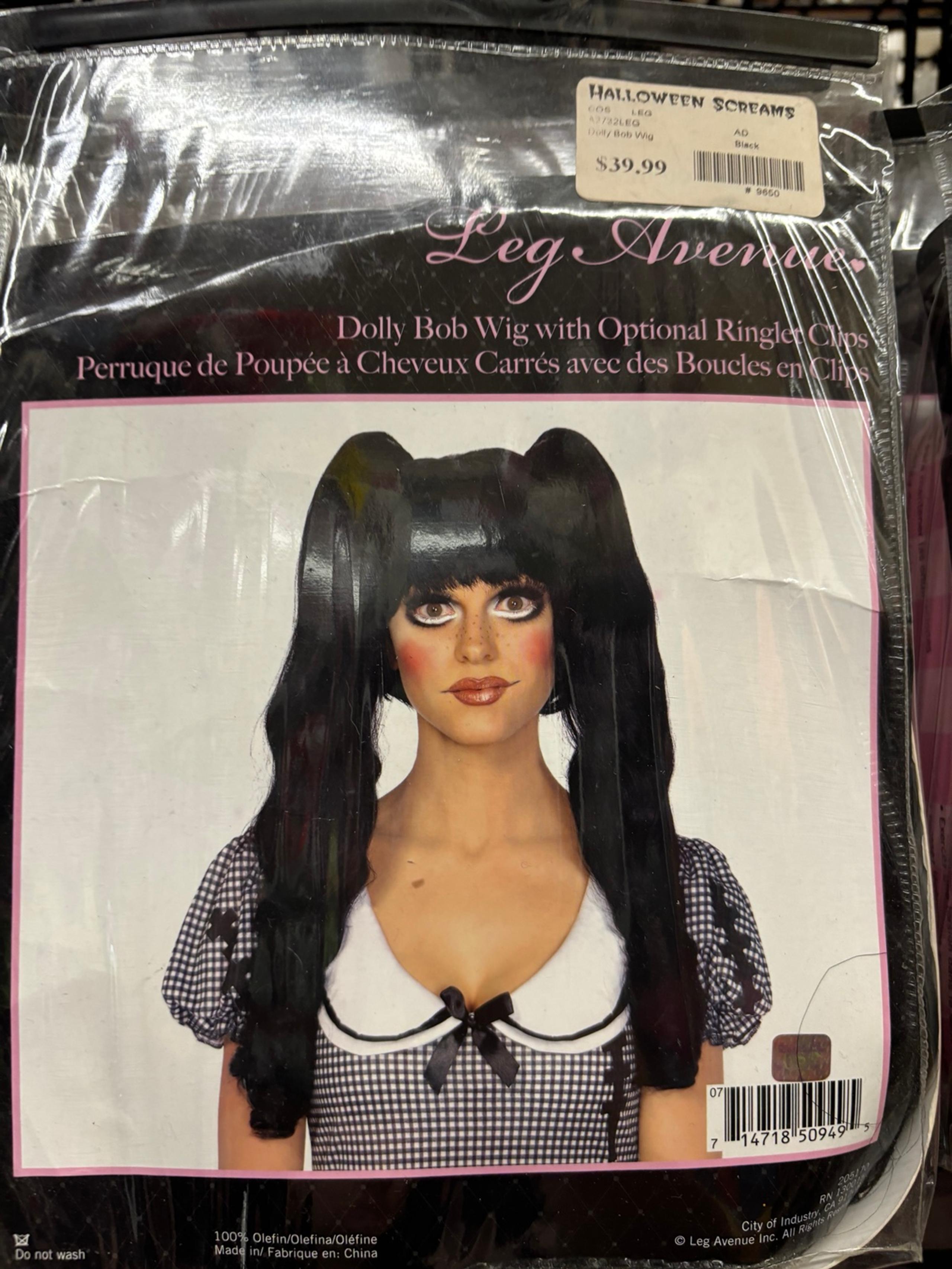 Leg avenue Black Dolly Bob Wig With Optional Ringler Clips NEW