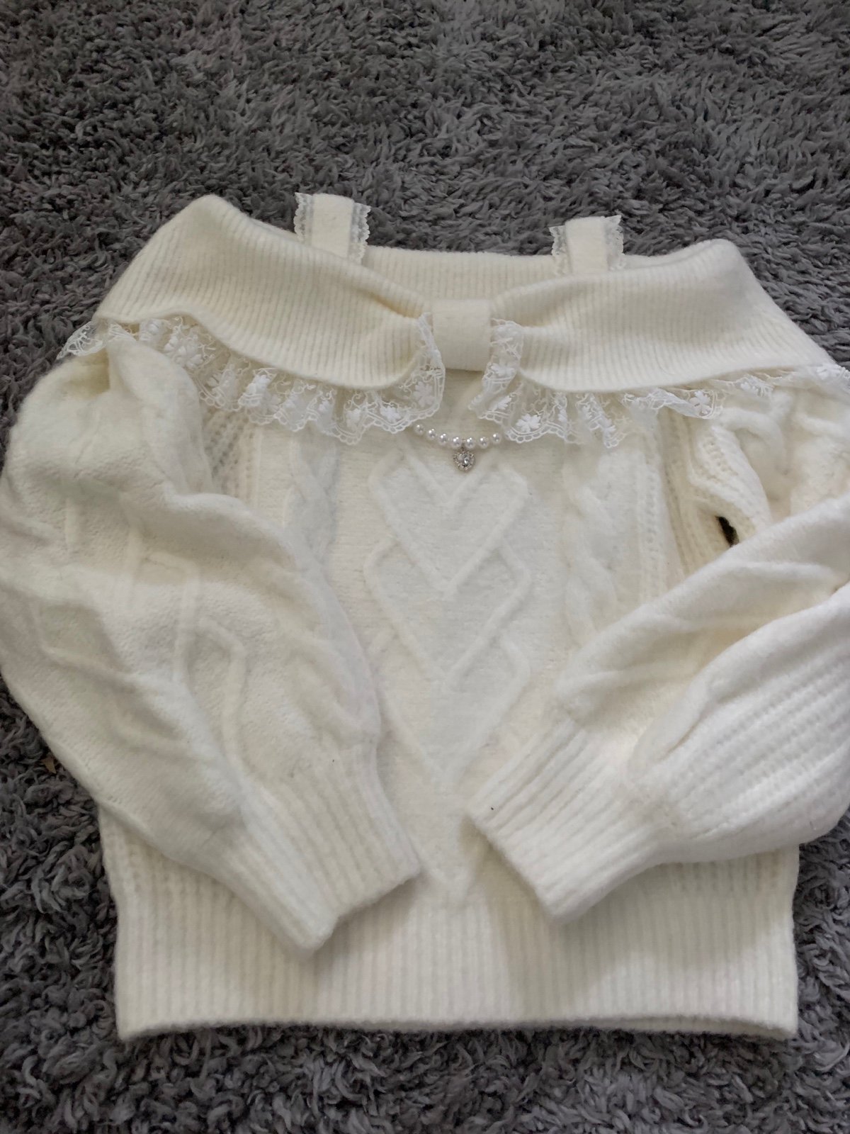 ank rouge sweater