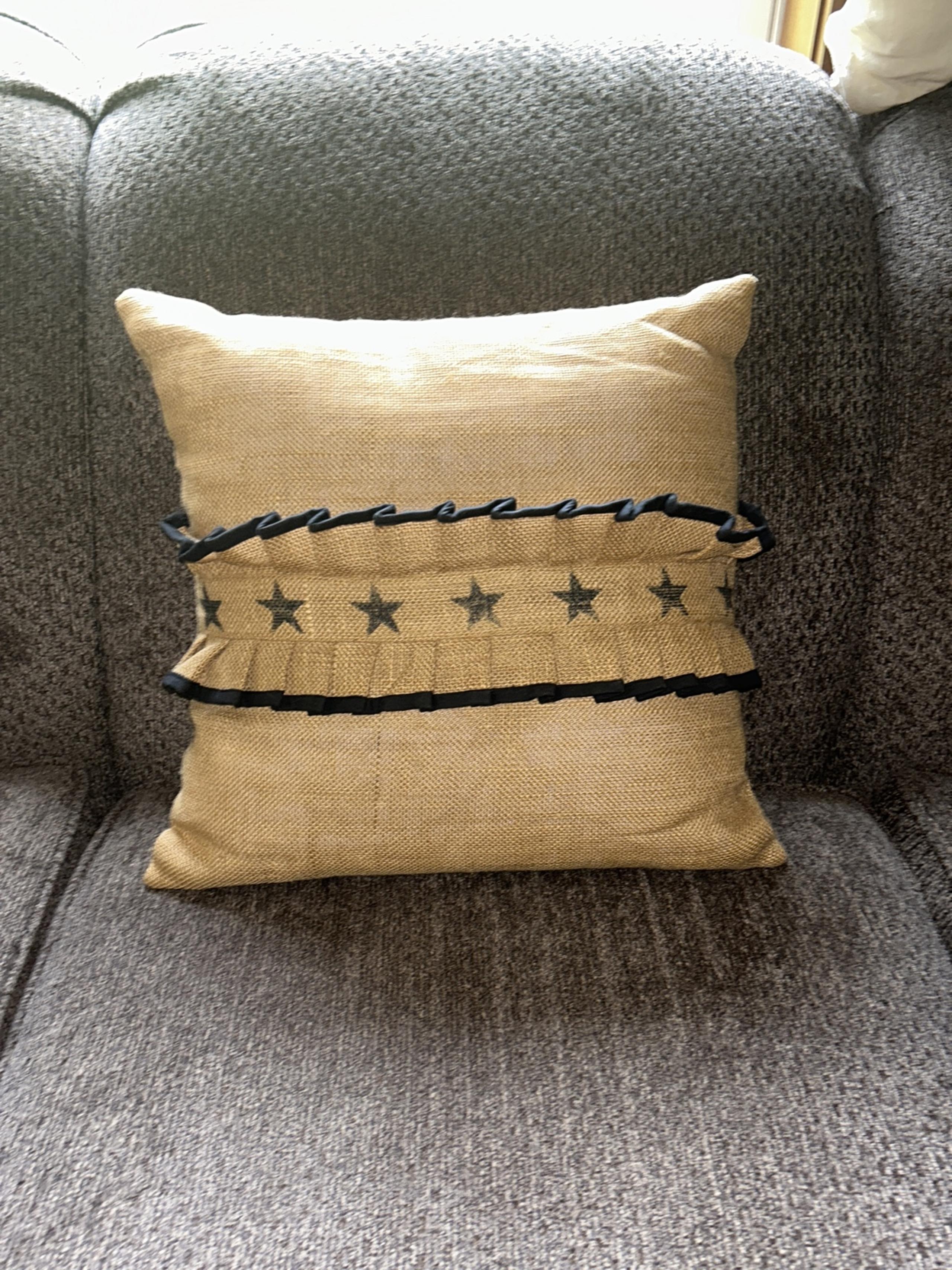 throw pillow