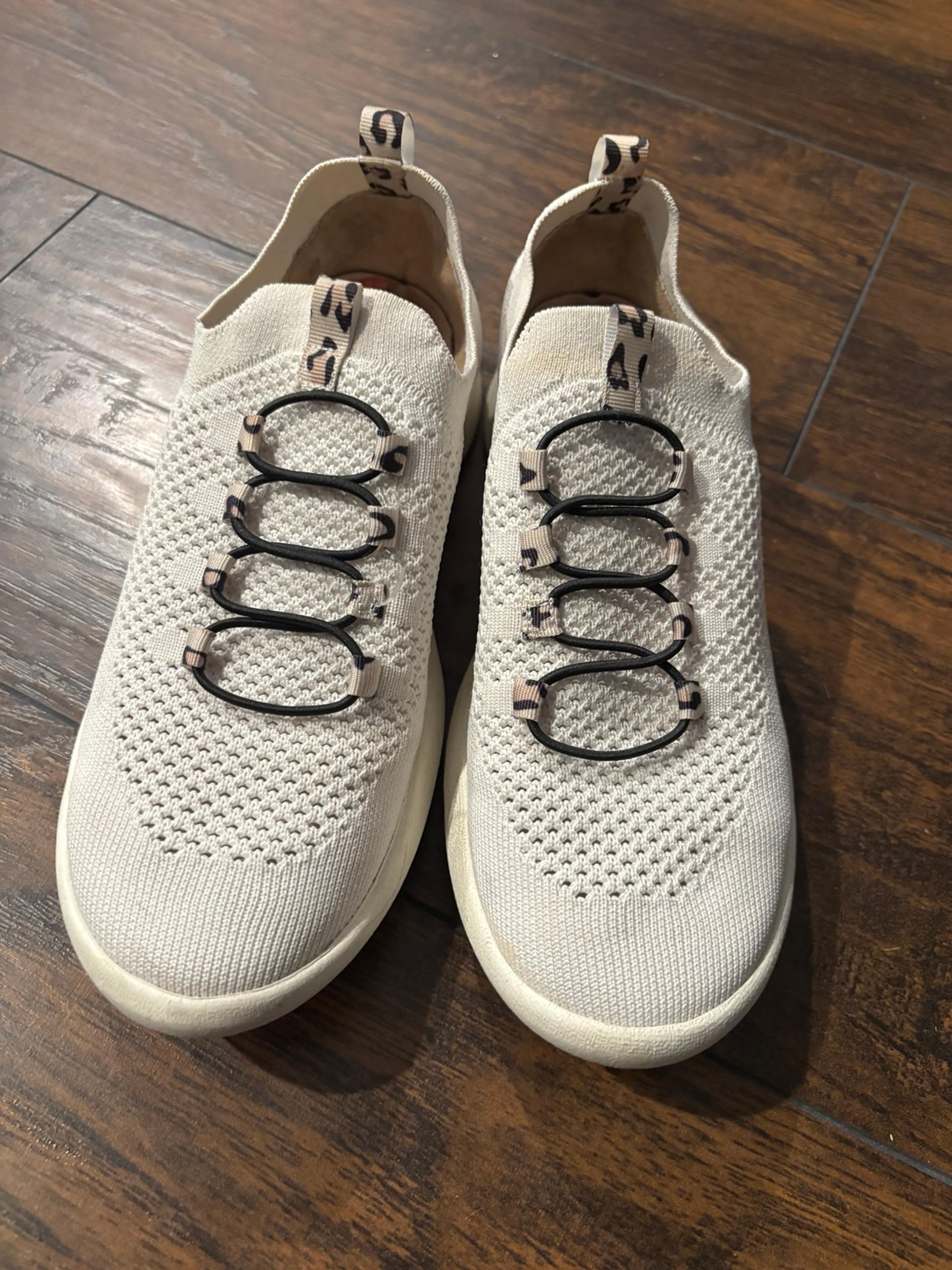 LifeStride Womens Accelerate Slip On Lifestyle Casual and Fashion Sneakers