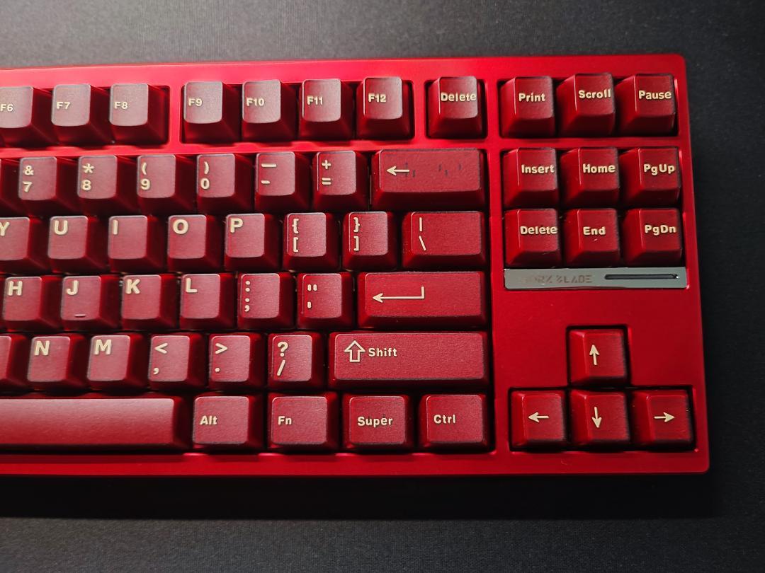 MORKBLADE Bold TKL HE Scarlet/Sandgold