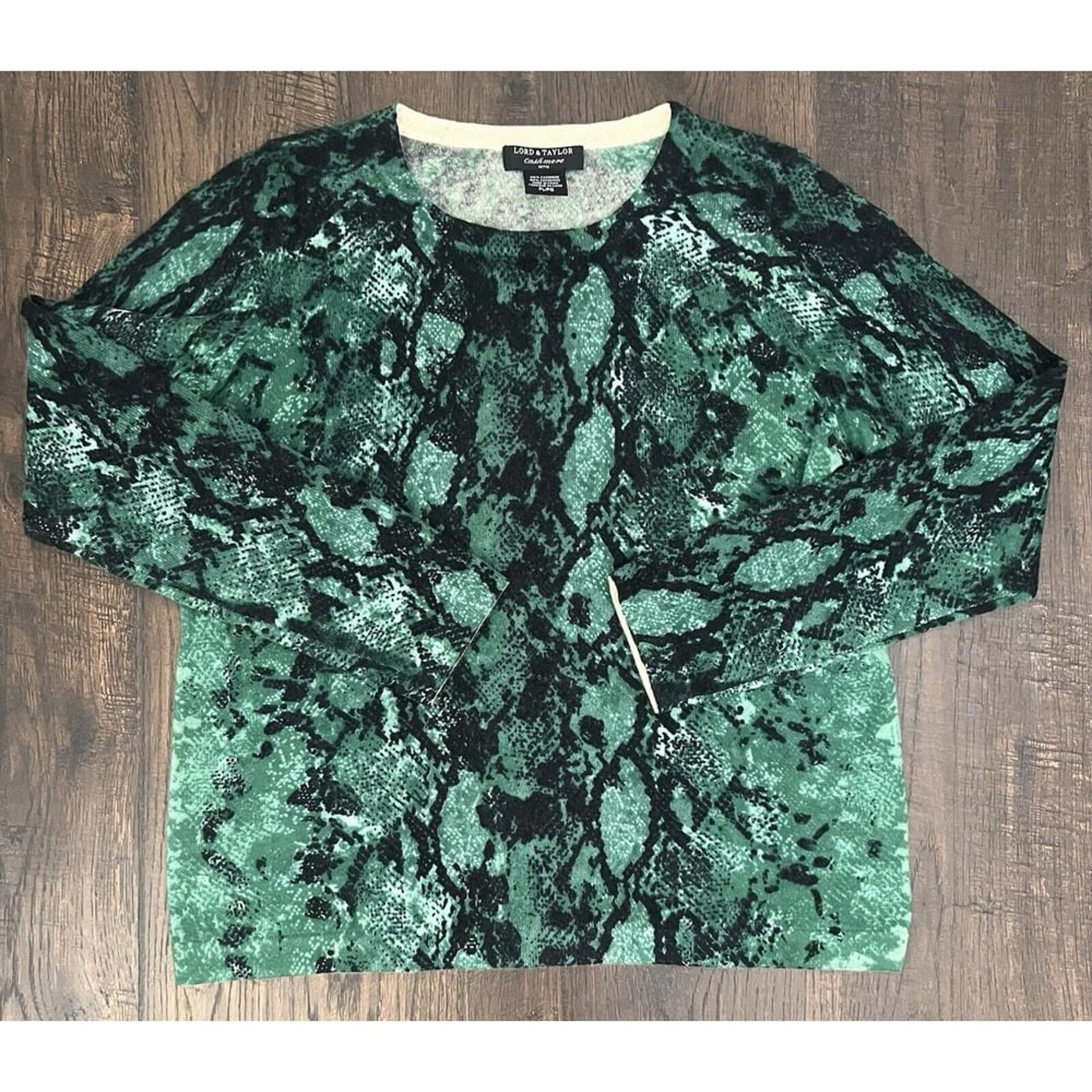 LORD & TAYLOR 100% Cashmere Sweater Women's PL Large Animal Print Green & Black