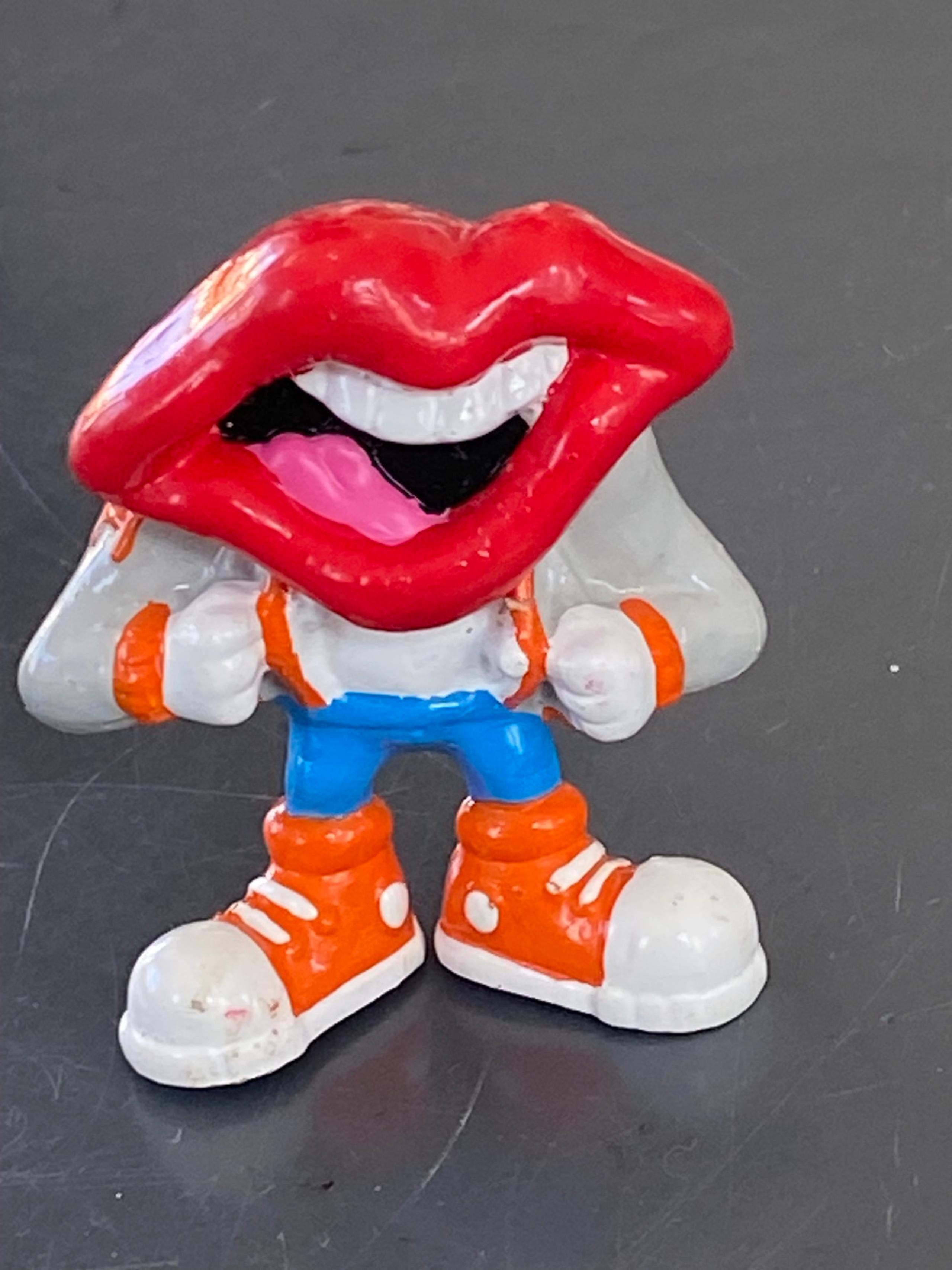 DAIRY QUEEN TANG LIPS 2” ACTION FIGURE VNTG APPLAUSE TOY