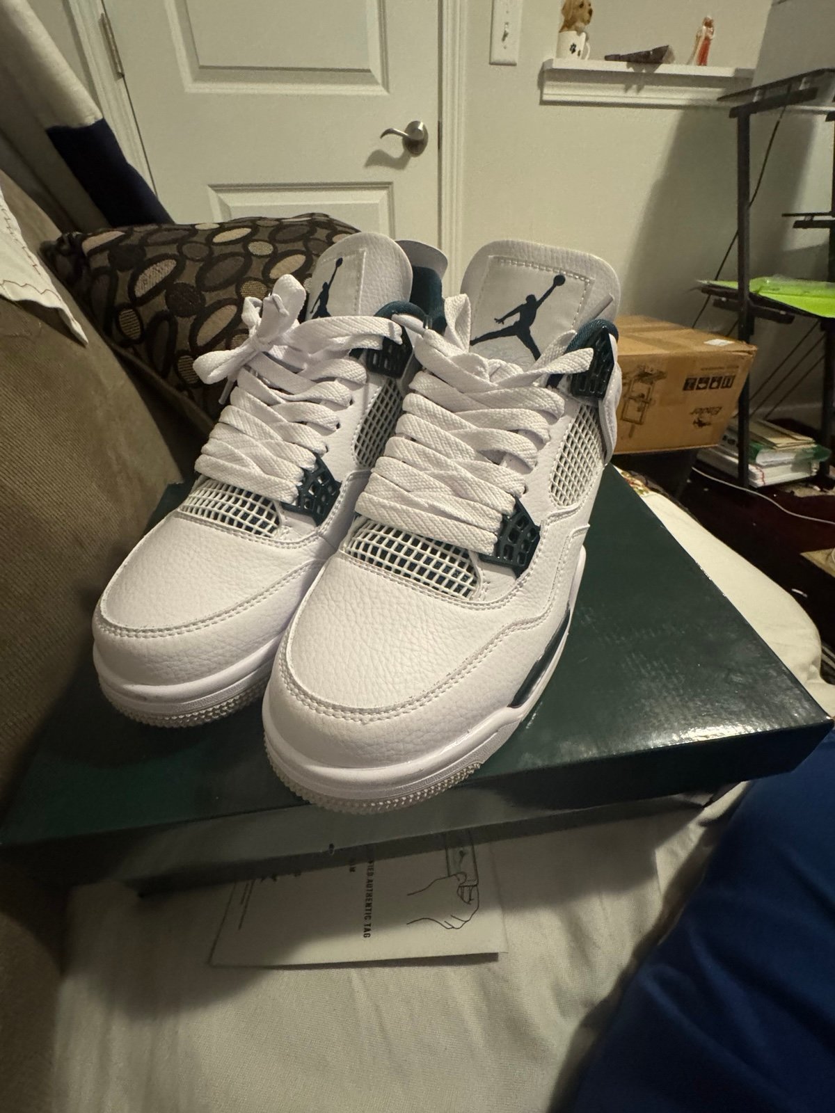 Jordan 4