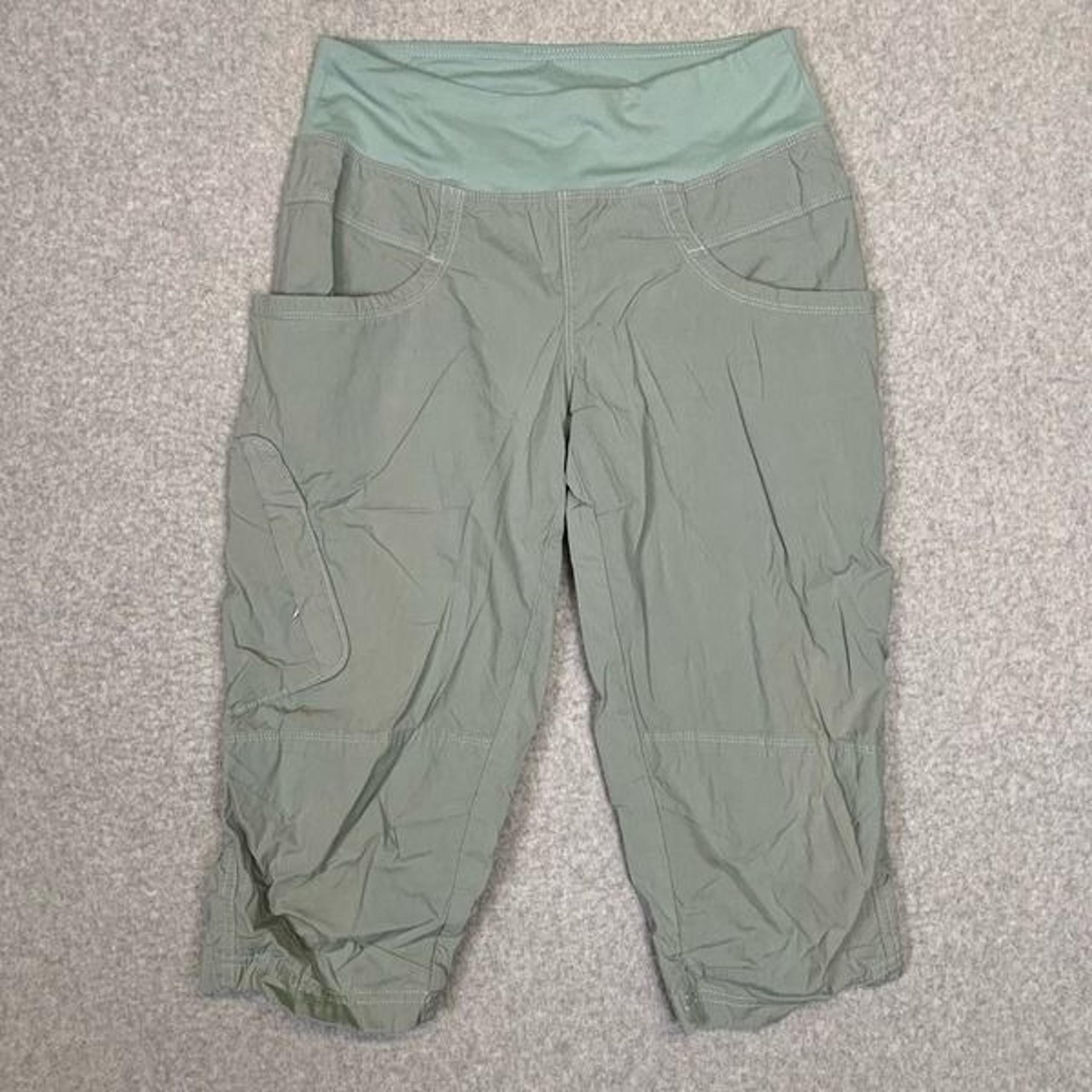 Prana Women's Size Small Grey Capris Pants Active Hiking Yoga Pockets Activewear