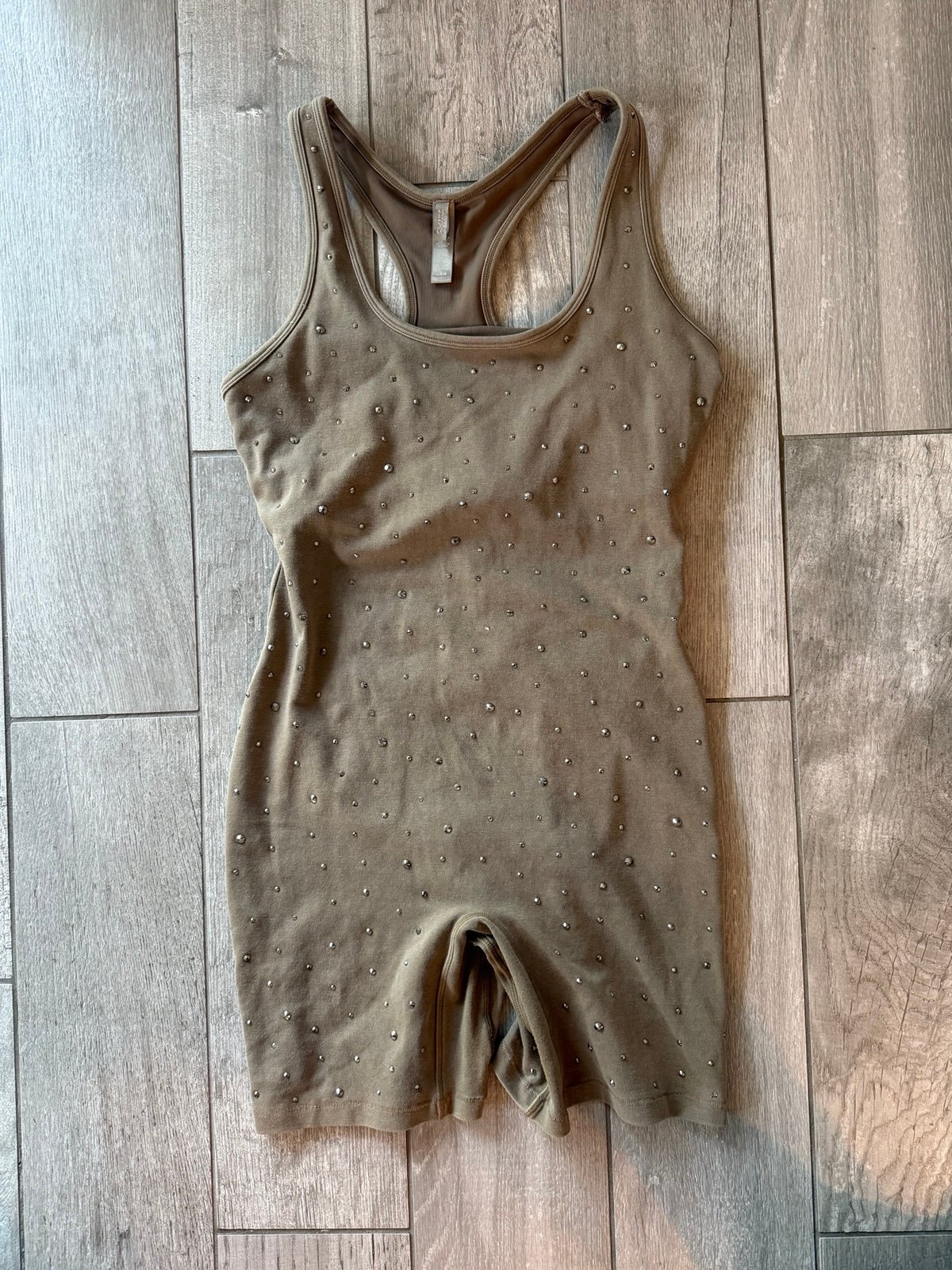 SKIMS Outdoor Rhinestone Mid Thigh Bodysuit Desert Sz Large