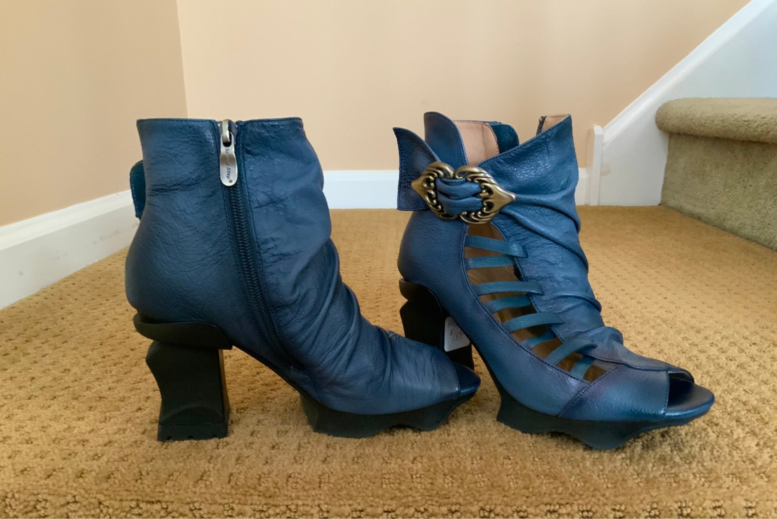 NIB L'ARTISTE Spring Step Sandal Ankle Booties