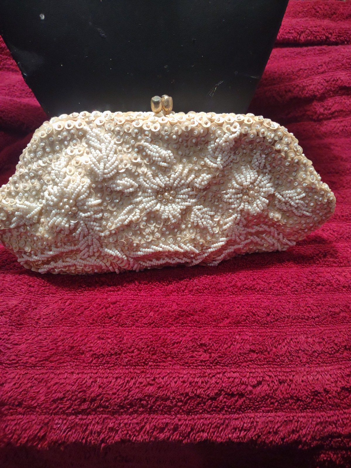 Small handbags