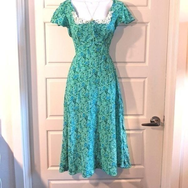 Vintage 90's Coldwater Creek Blue/Green Floral Dress with Embroidered detail