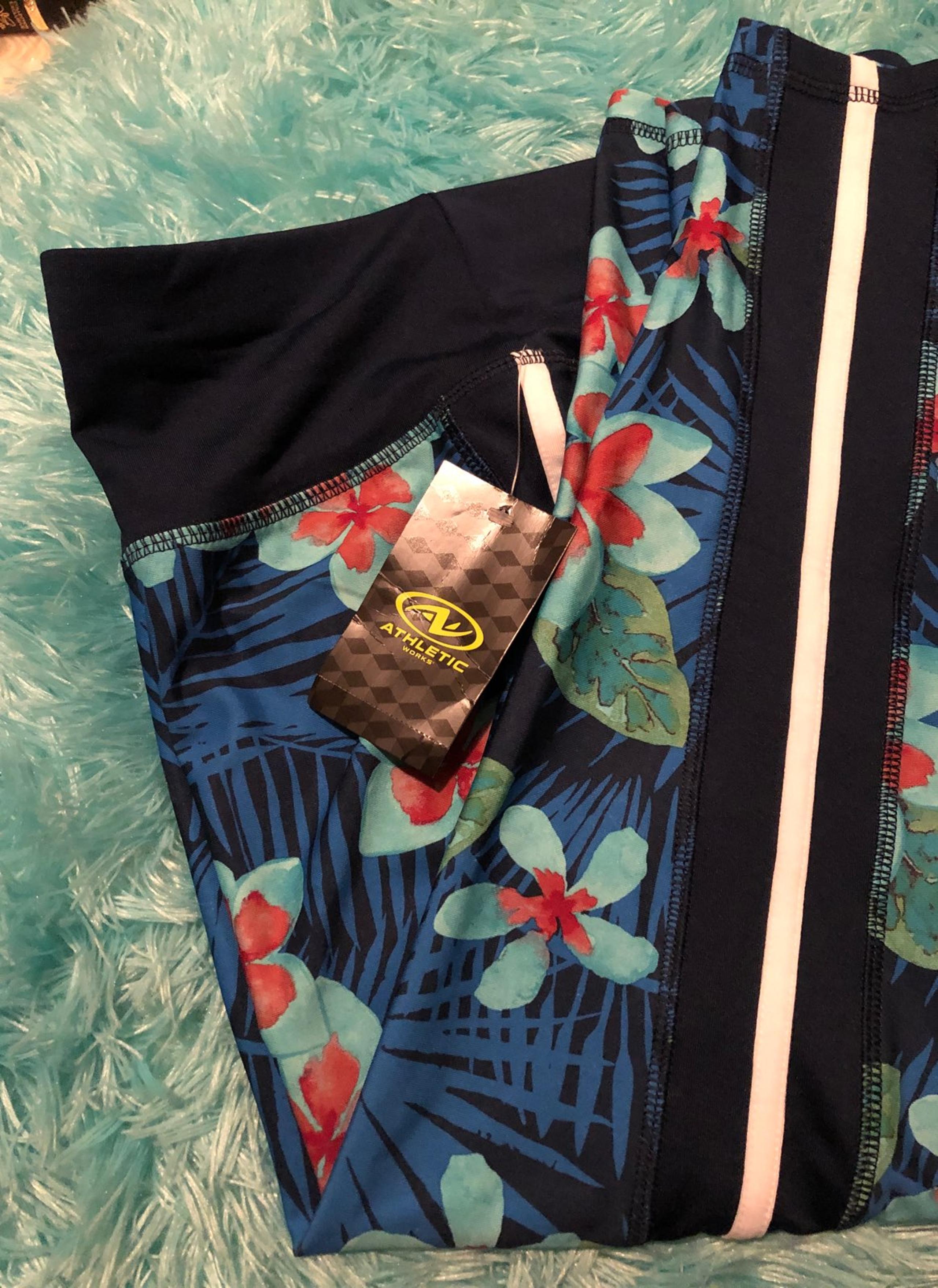 New Athletics Works Capri