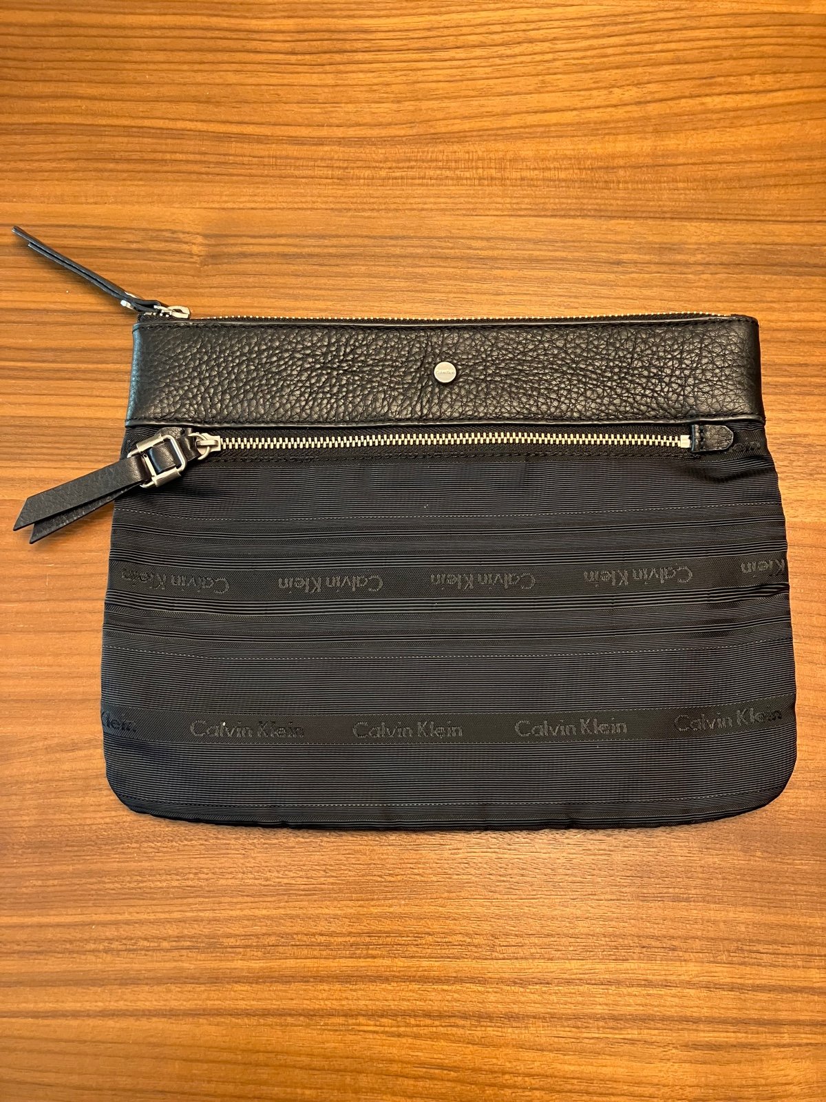 Calvin Klein Black Purse Wallet Hand Bag Pouch Clutch with Pocket