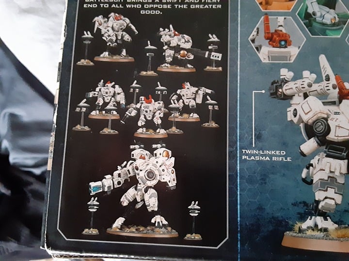 Warhammer 40,000: Tau Empire Retaliation Cadre | Mercari