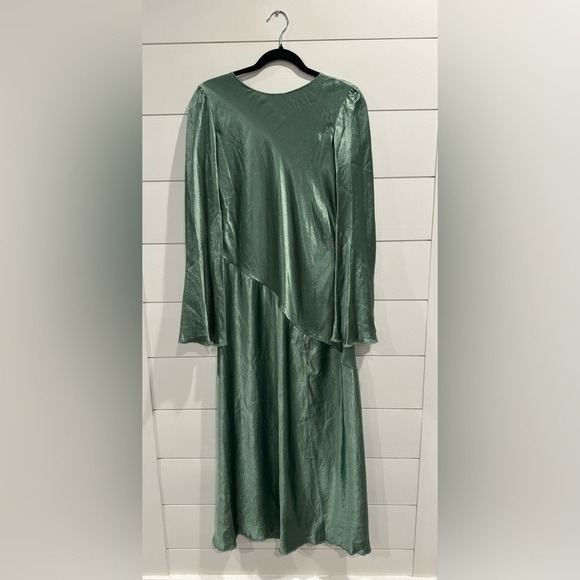 Dorothee Schumacher Shiny moves green satin midi dress
