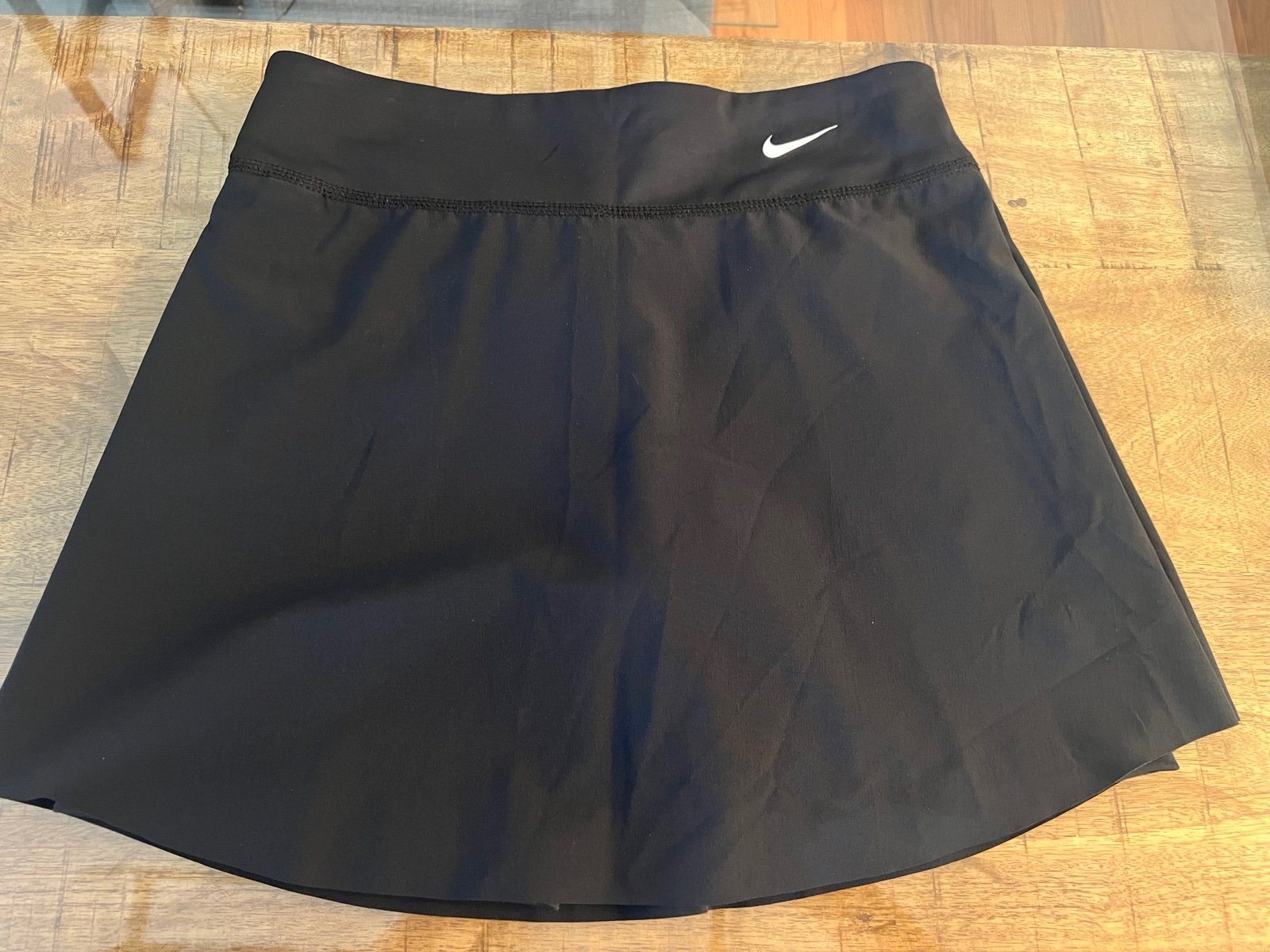 Nike one skort nwt