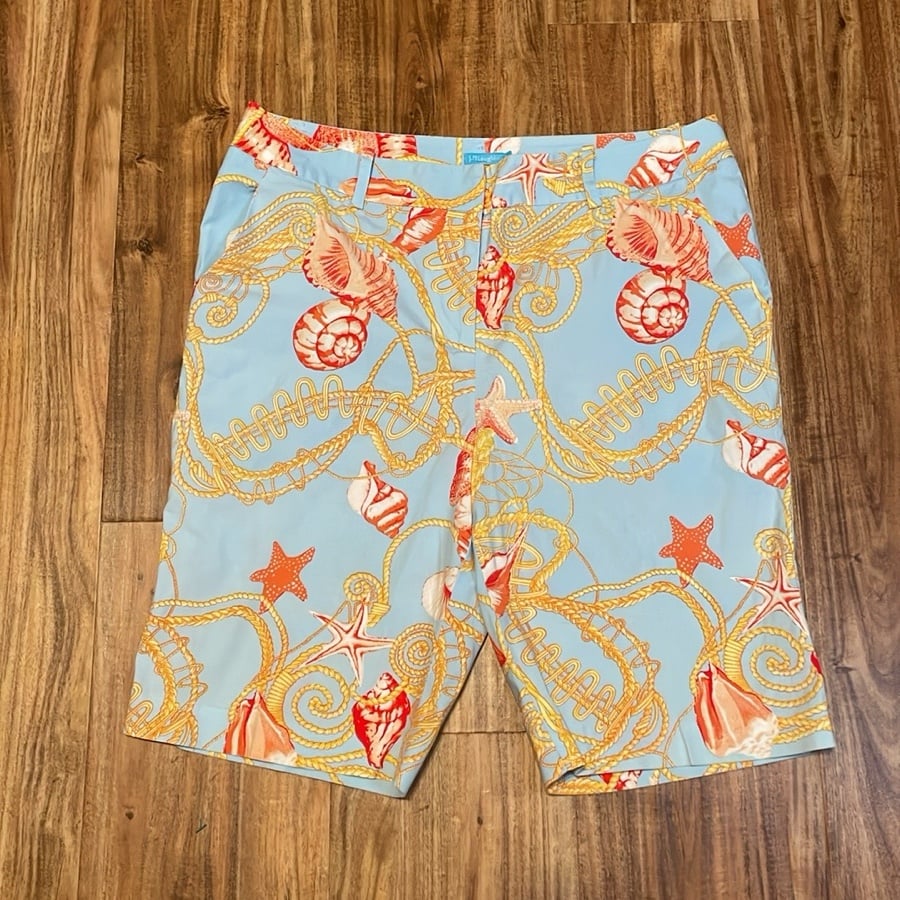 J Mclauglin women’s shorts 10 Bermuda nautical shells twill pockets stretch 9”