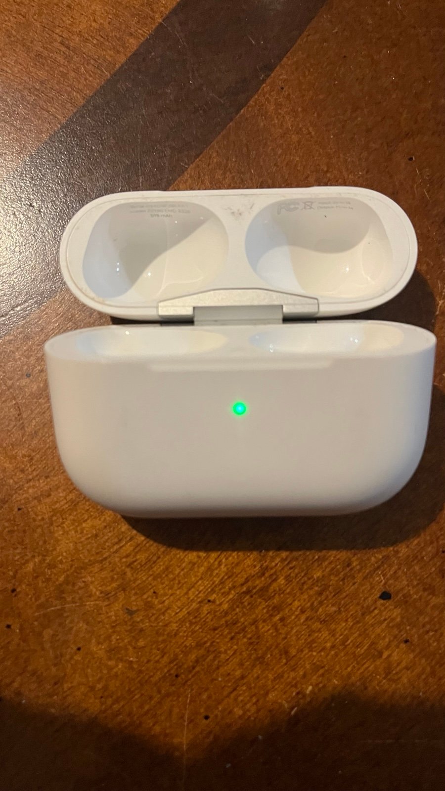 AirPods Pro 1 Charging Case 2019 A2190 tested works perfect Apple wireless