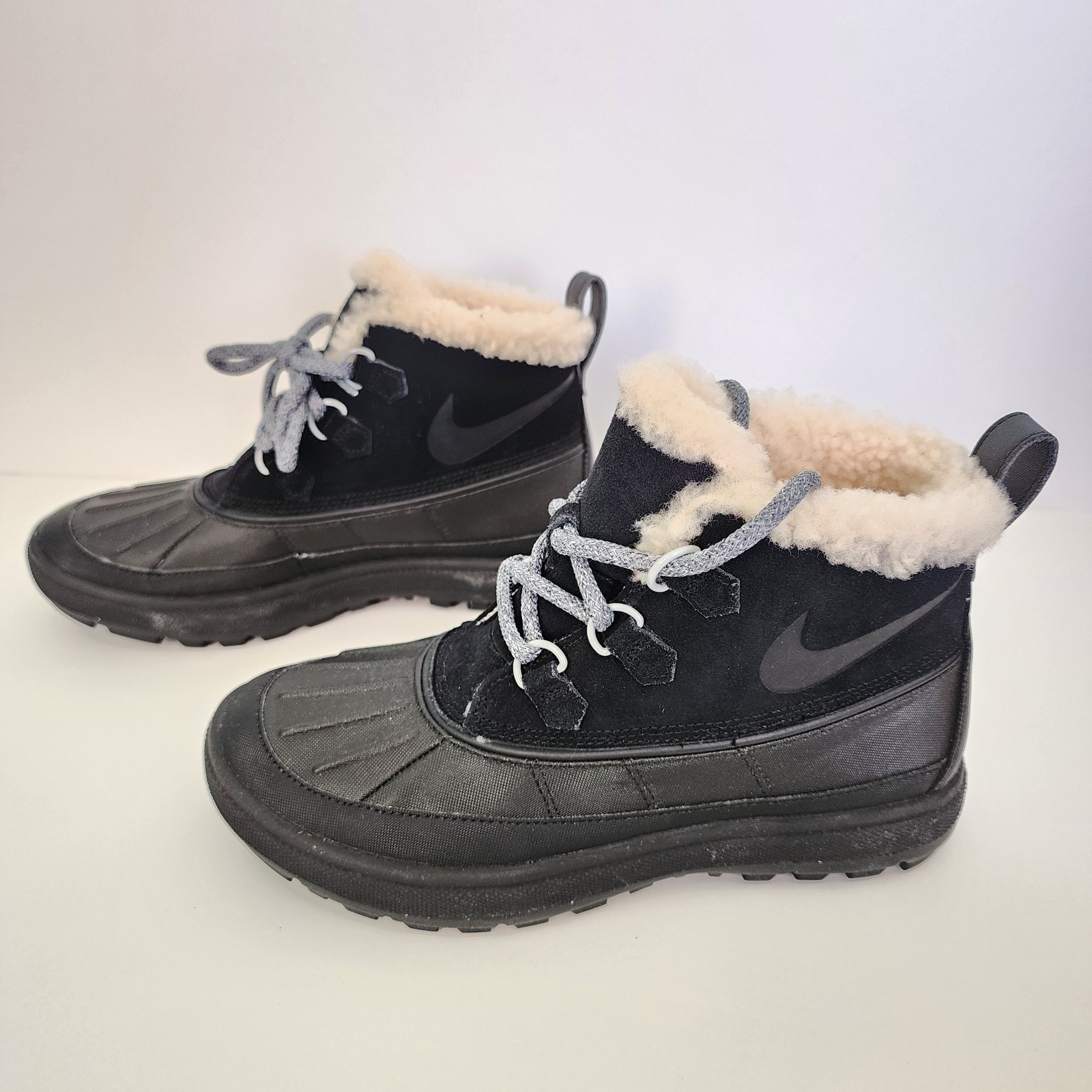 Nike Woodside Chukka 2 Black Anthracite Women s Boot Shoes Sz 6.5 537345 001 Shoes