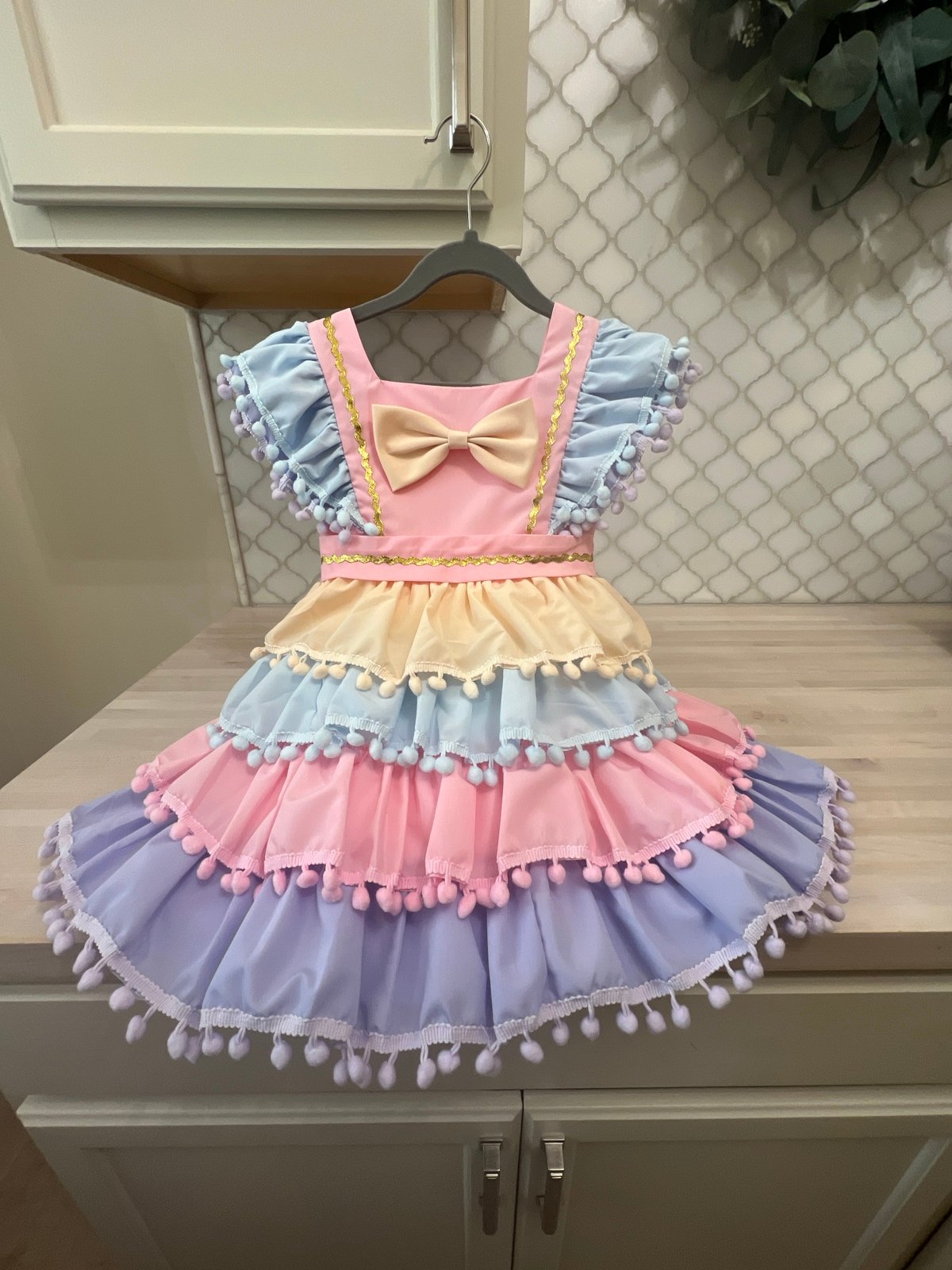 Trish Scully child dress Size 4