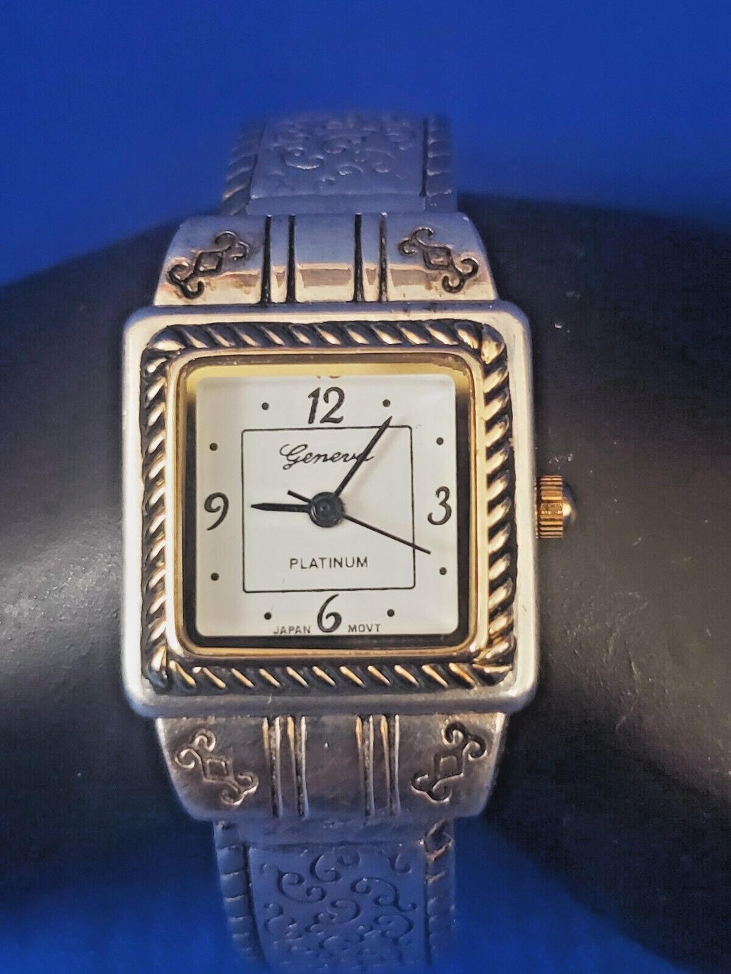 GENEVA PLATINUM Ladies Watch Bangle Cuff Wrists watch Silver tone New Battery
