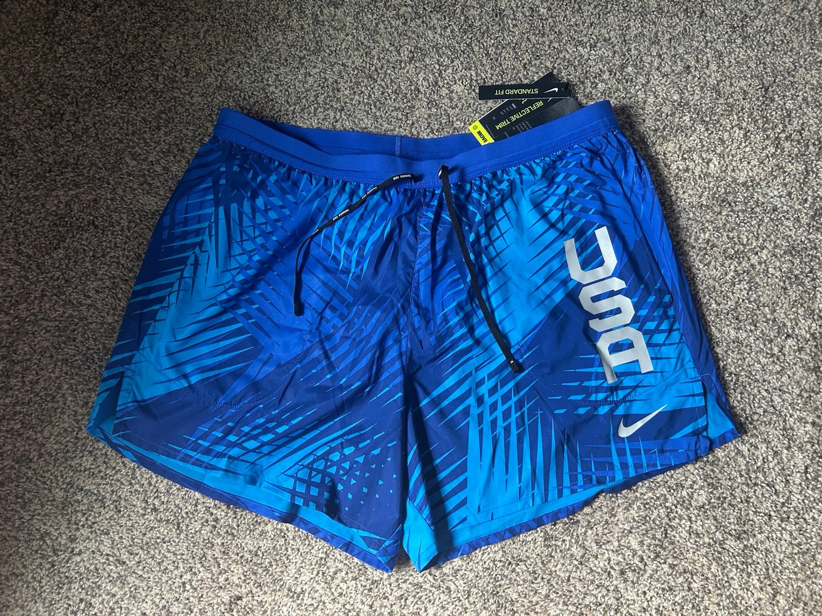 Nike USA reflective Shorts - XL