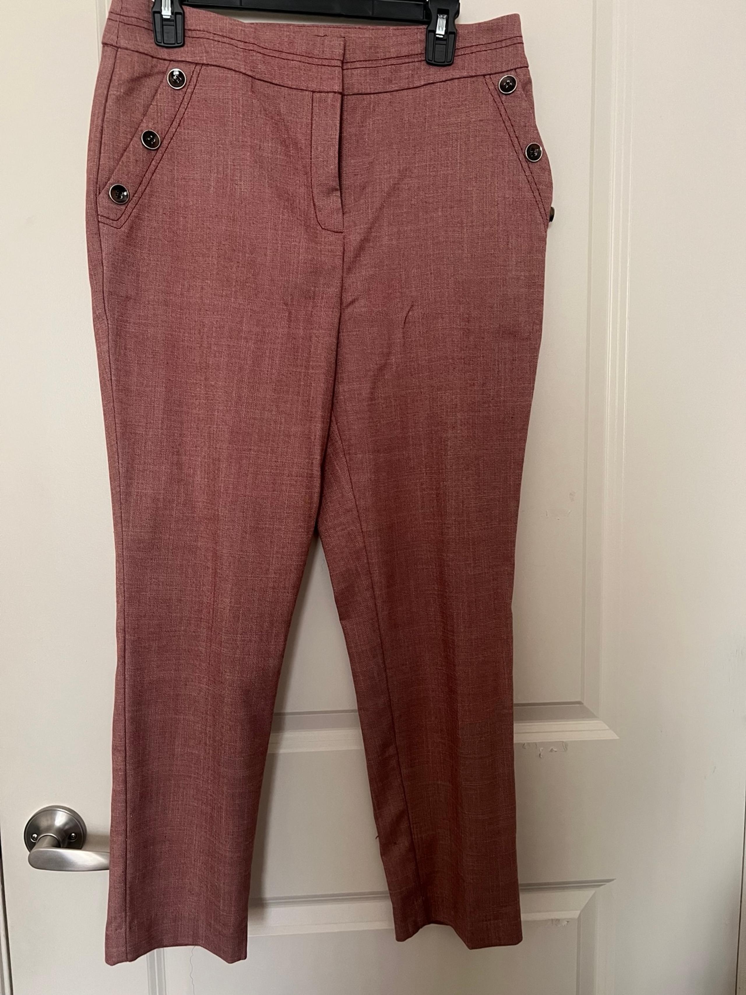 Capri pants