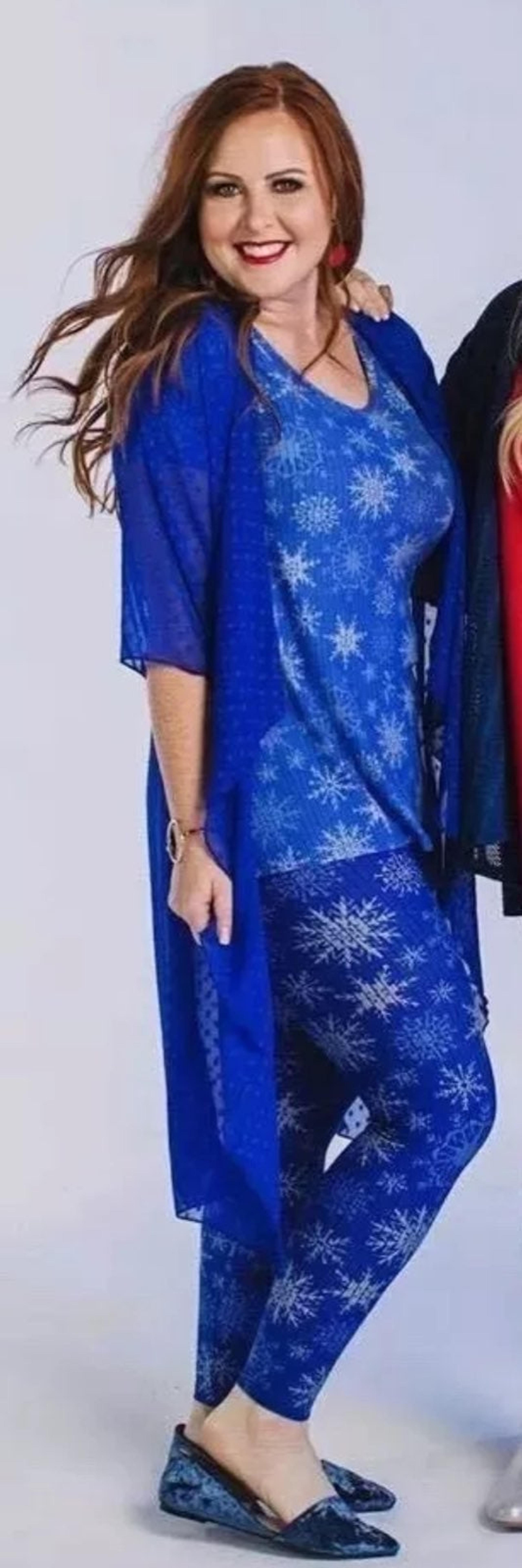 Lularoe Christmas 2017 Leggings Snow OS xmas one size blue white pixel