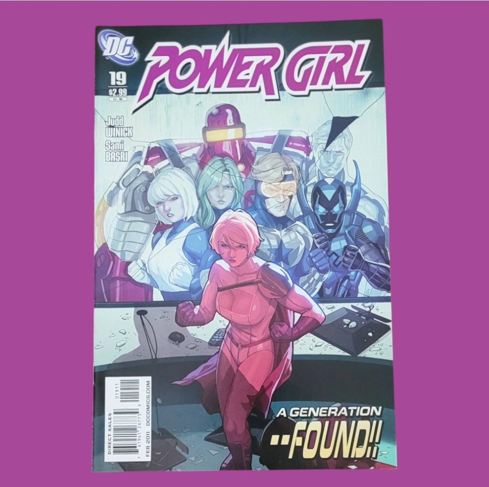 DC Power Girl: One Step Forward.. Two Steps Back February 2011 #19 Comic Book