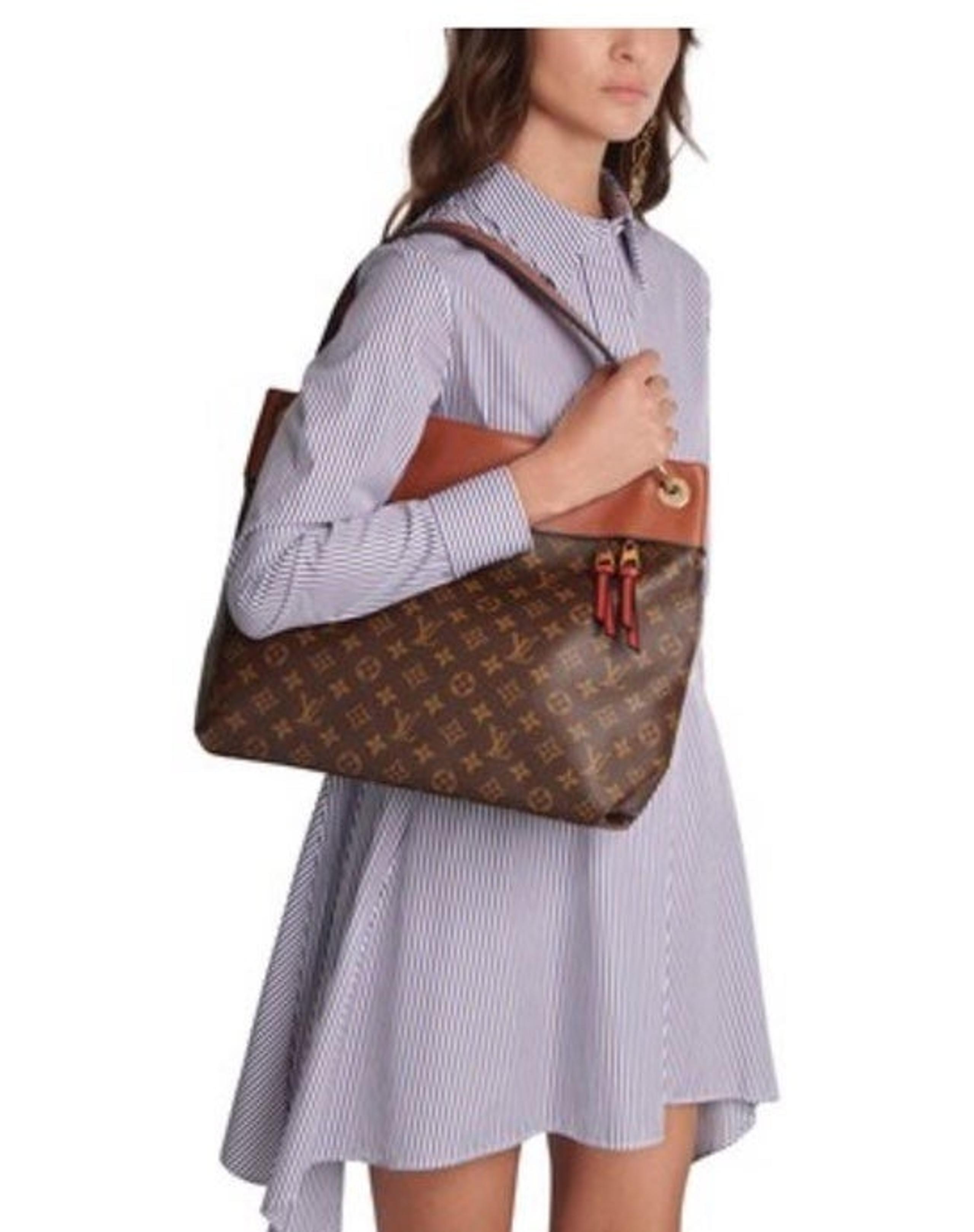 Louis Vuitton Hobo Crossbody & Shoulder Bag purse