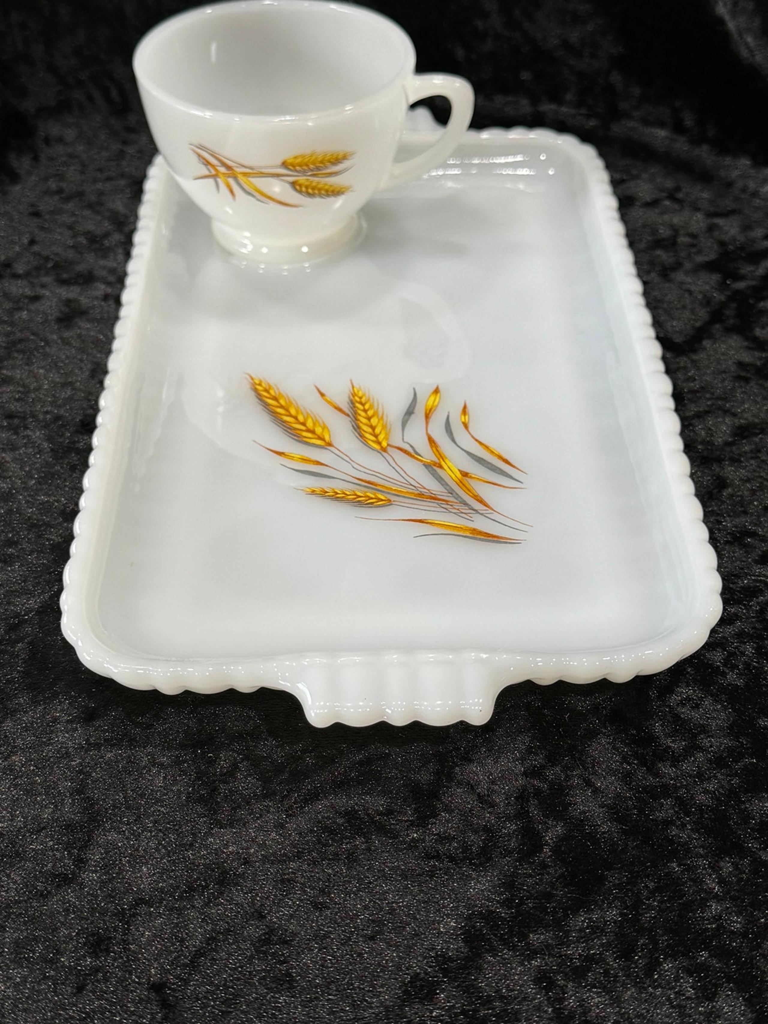 Vintage Anchor Hocking Wheat Snack Set