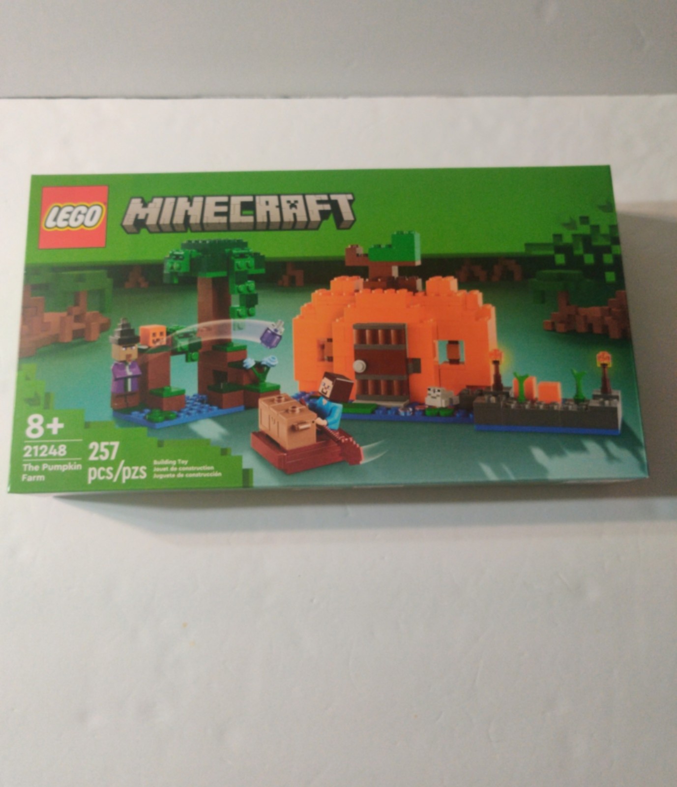 LEGO Minecraft The Pumpkin Farm Set