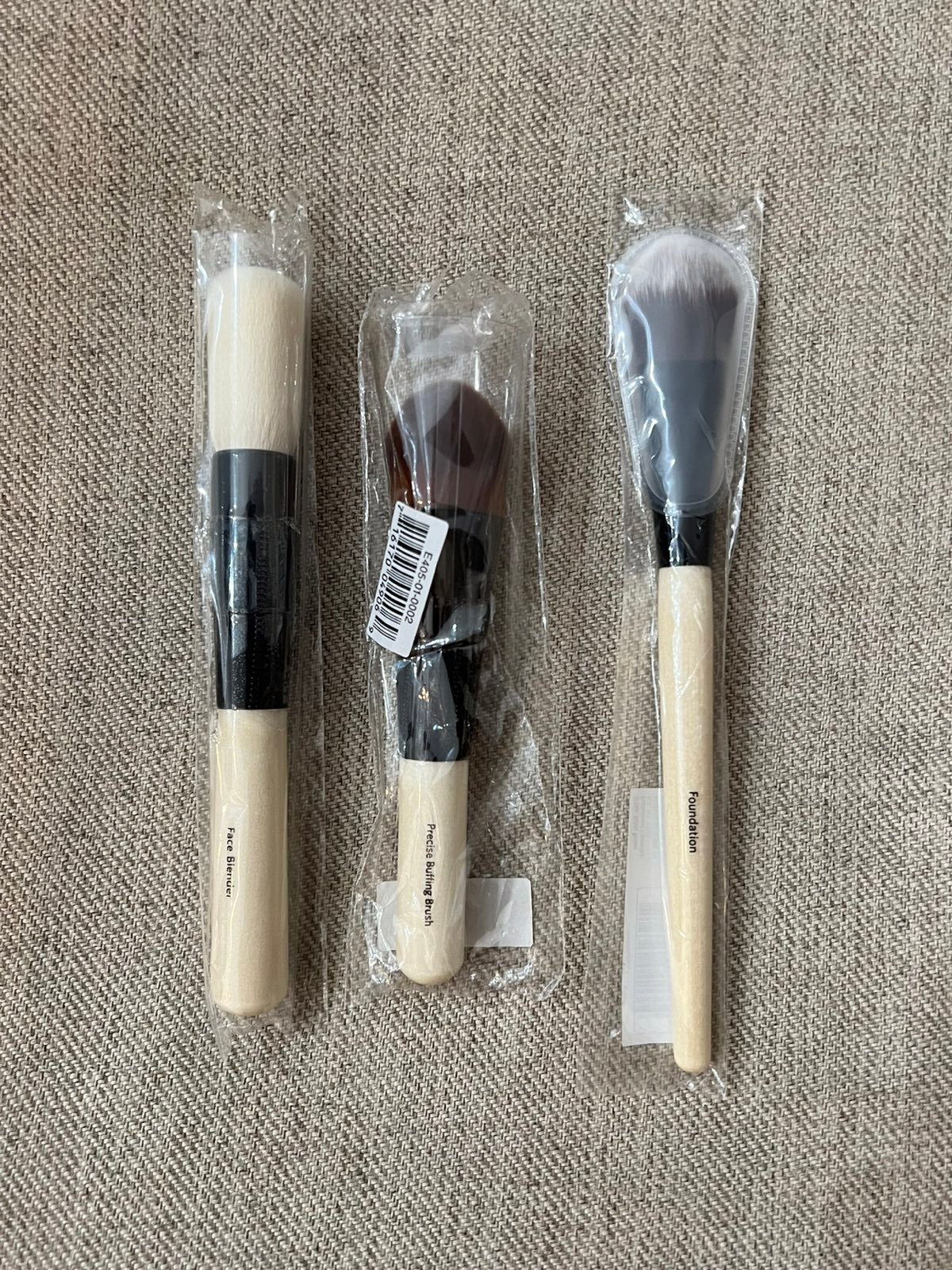 3 Bobbi brown brush bundle