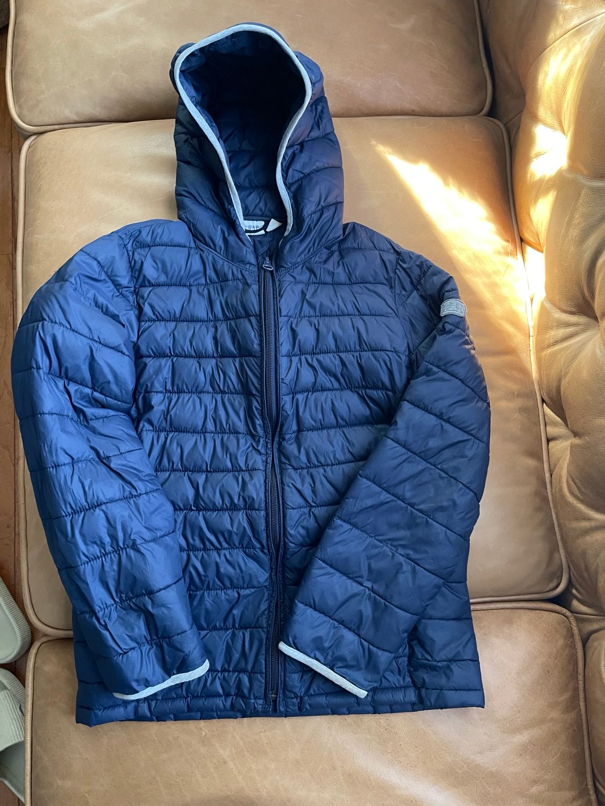 Gap Kids Recycled Lightweight Puffer Jacket size M