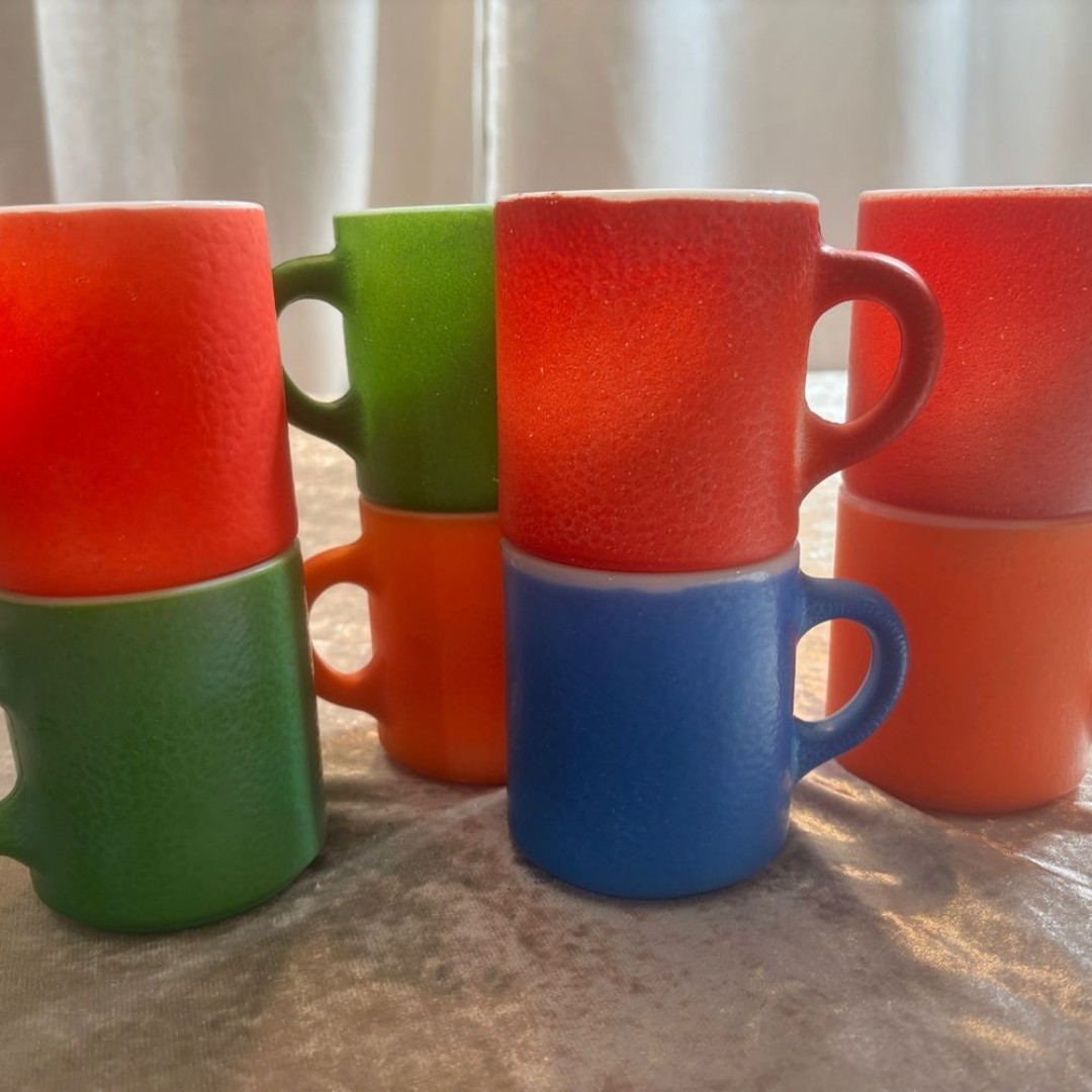VTG Hazel Atlas "Orange Peel" milk glass coffee mugs