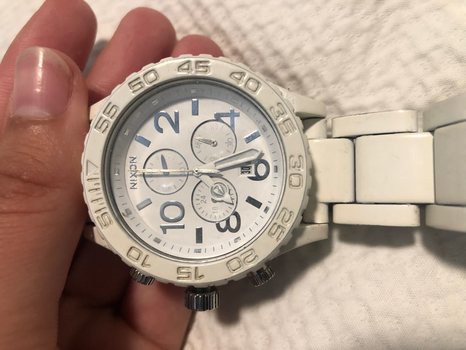 Nixon 42-20 Chrono White watch