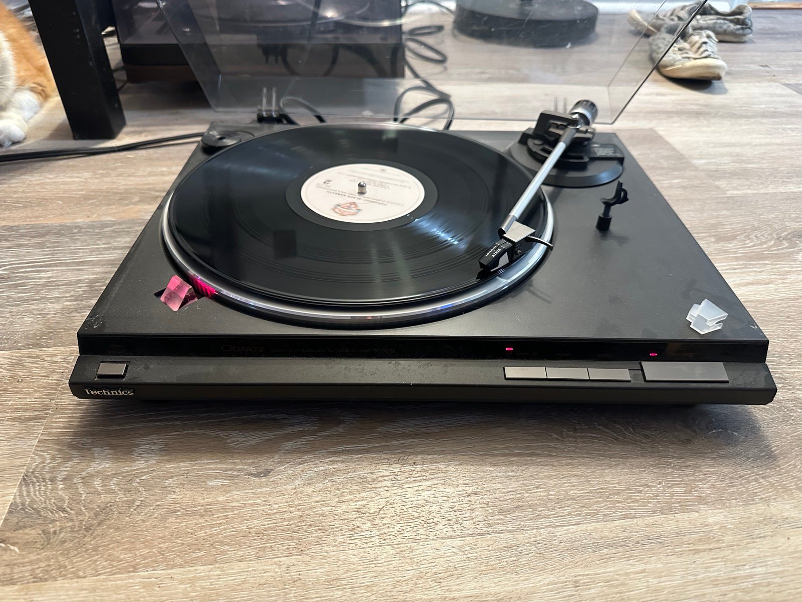 Technics SL-QD33 Quartz Direct Drive Automatic Turntable
