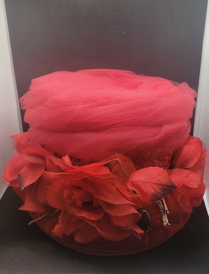 Vintage A Mr. Frank Original red Straw Hat With Flaux Flowers And Red Tulle