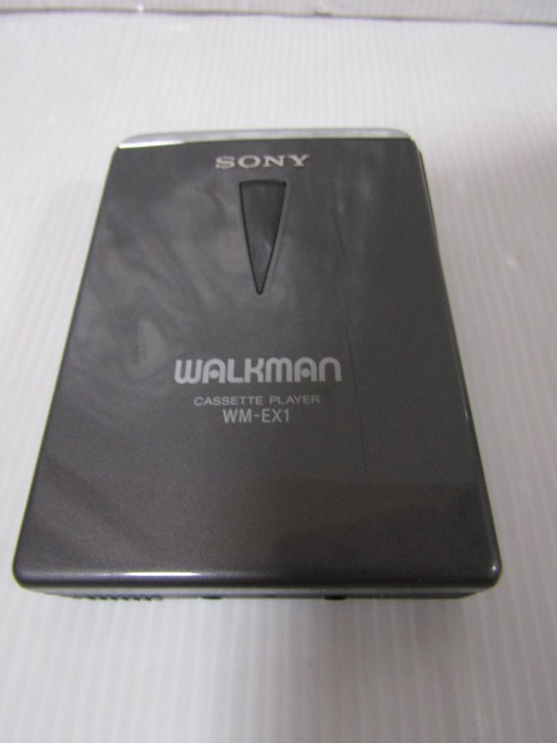 T0353 SONY WALKMAN WM-EX1 Cassette Player