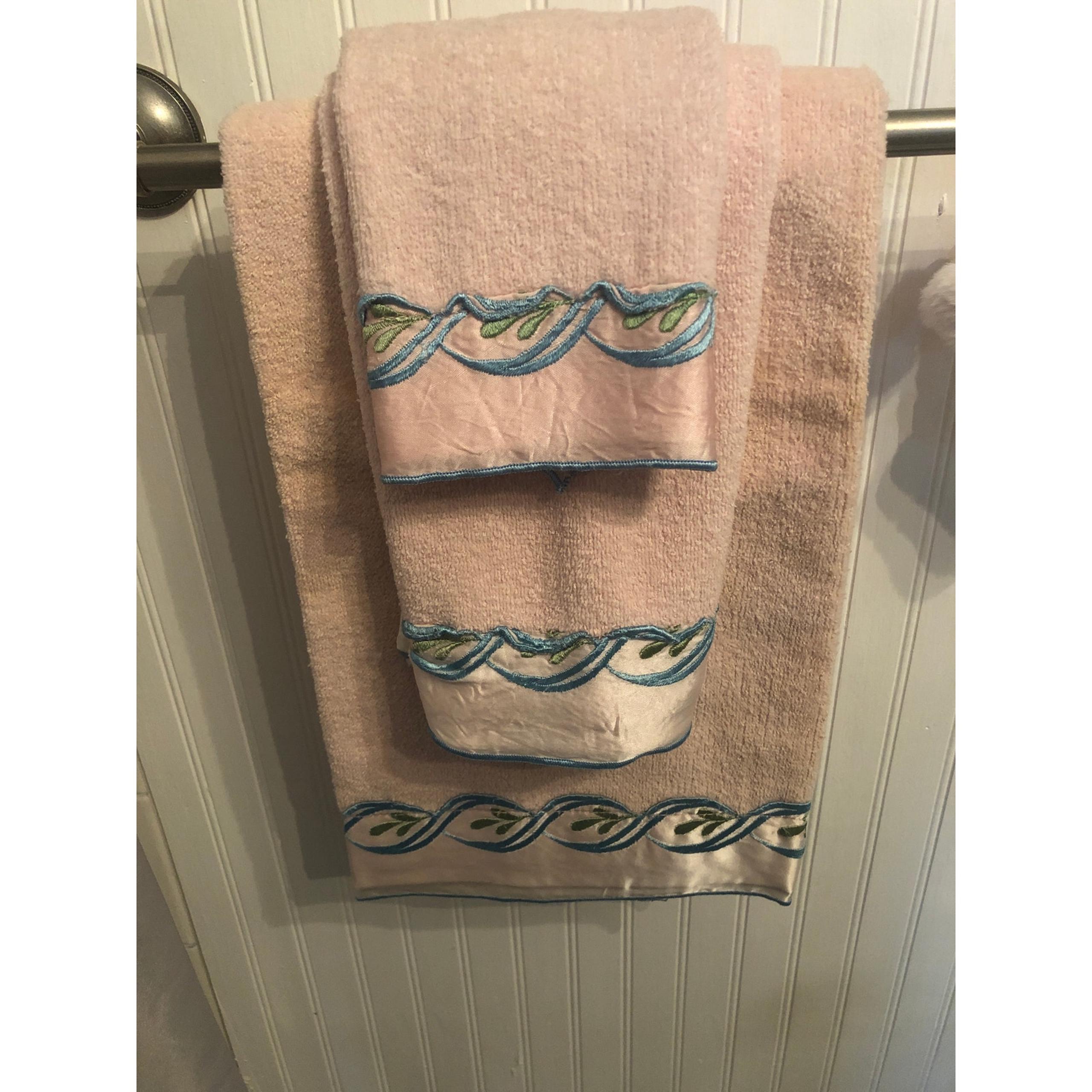 Vintage Cannon 3 Pc. Towels Pink/Blue Silk Embroidered Band.Cotton USA