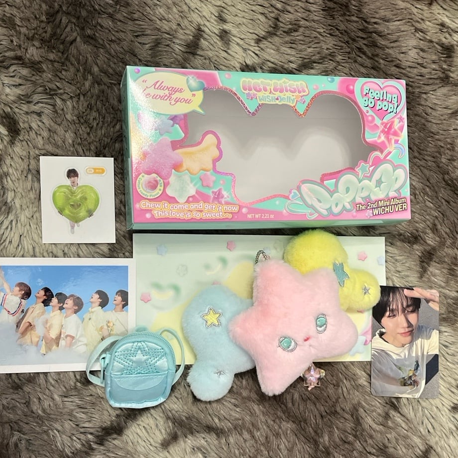 美品  NCT WISH poppop Album Wichu Version with Inclusions (OPENED) K-POP・アジア