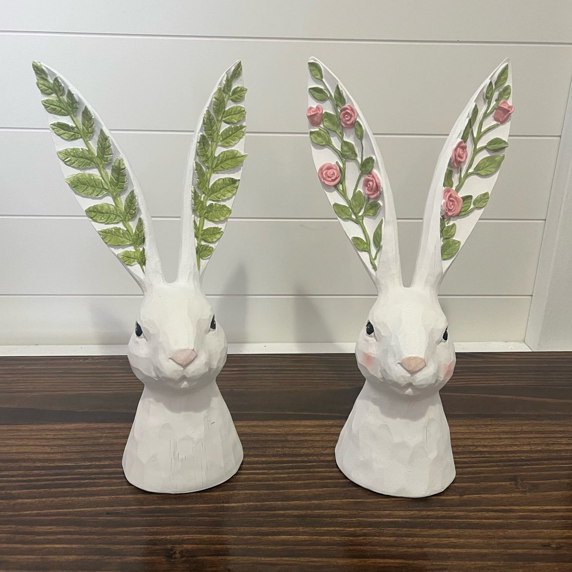 Farmhouse Easter Bunny Bust Couple