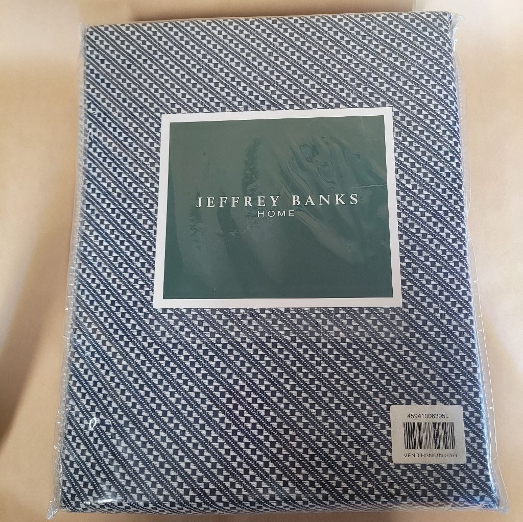 Jeffrey Banks Home King/Cal-King Egyptian Cotton Blanket - Blue & White 108 x90
