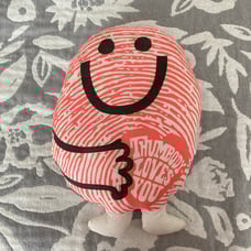 Thumbody Loves You