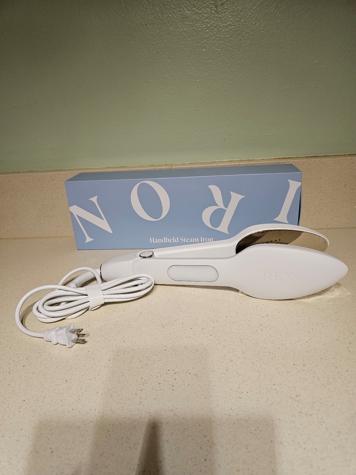 Nori handheld iron