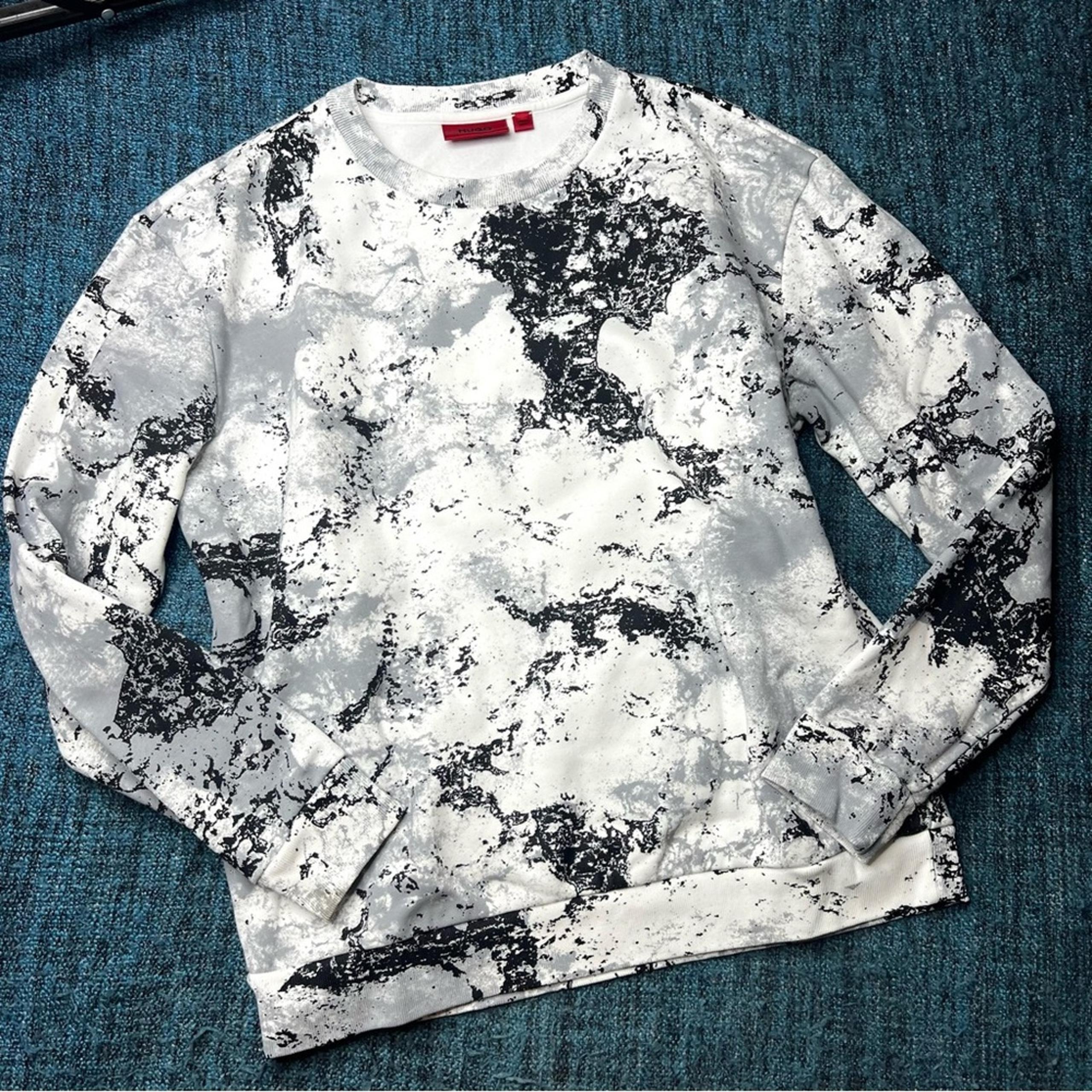 Hugo Boss Dnowcam Crewneck Sweatshirt in Snow Camouflage Men's Medium Pullover