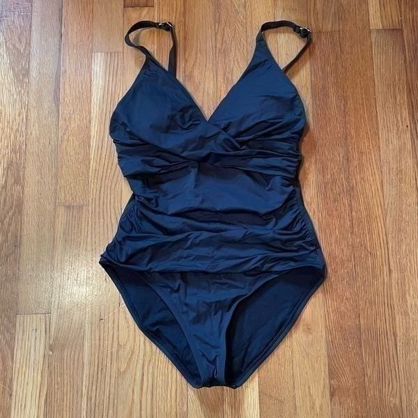 TOMMY BAHAMA | black one piece swimsuit 8