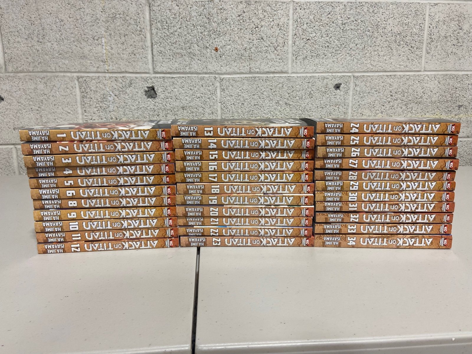 Attack on Titan complete collection